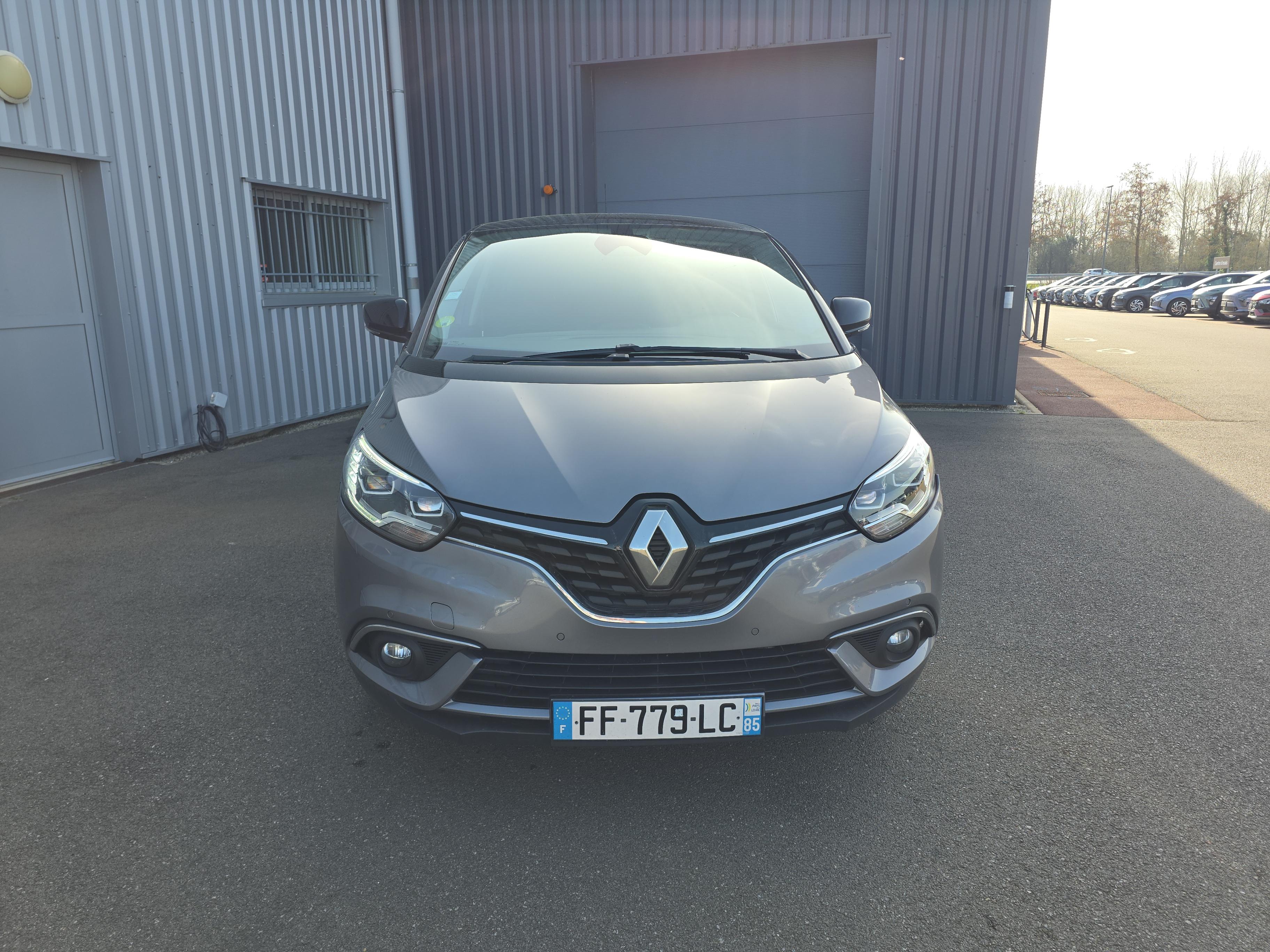 RENAULT Scenic Blue dCi 150 Intens - Véhicule Occasion Océane Auto