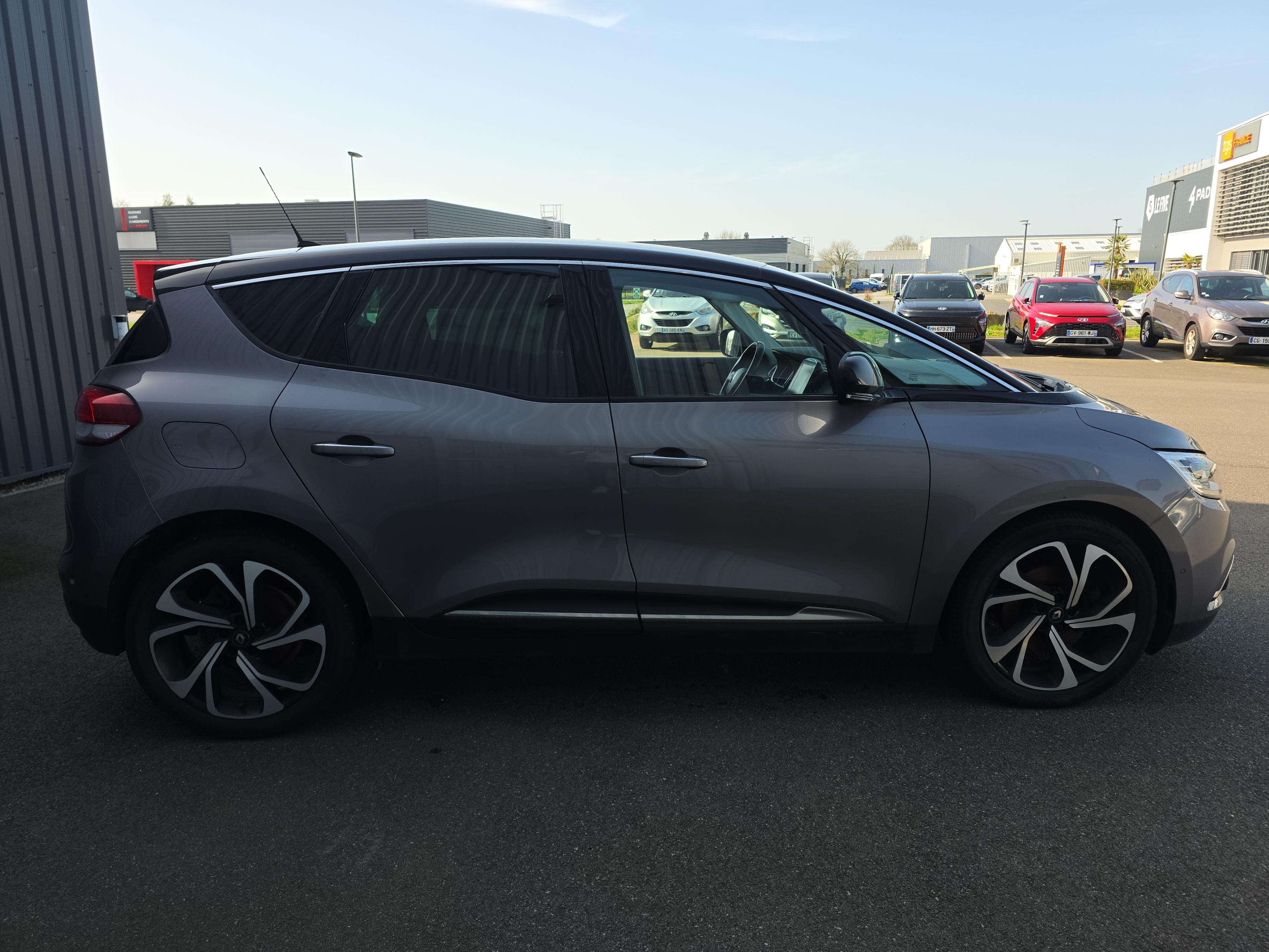 RENAULT Scenic Blue dCi 150 Intens - Véhicule Occasion Océane Auto