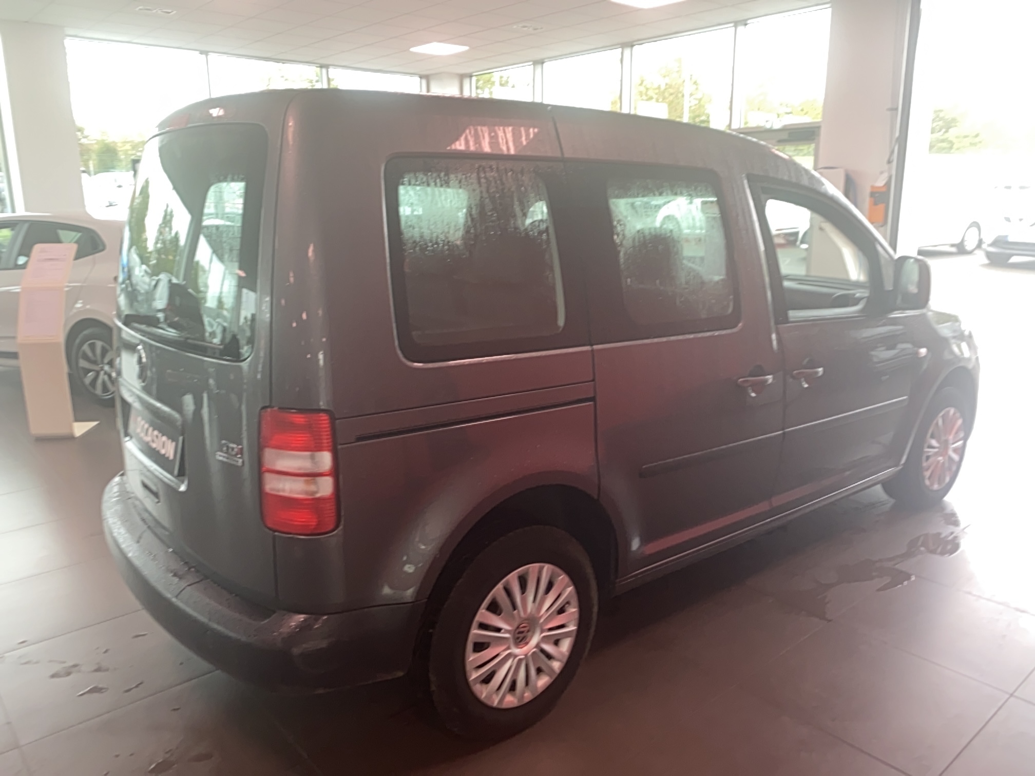 VOLKSWAGEN UTILITAIRES Caddy 1.6 CR TDI 102 FAP Trendline - Véhicule Occasion Océane Auto