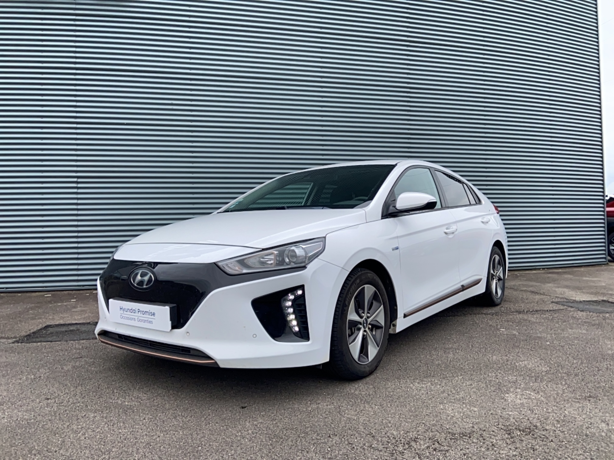 HYUNDAI Ioniq Electric 120 ch Creative - Véhicule Occasion Océane Auto