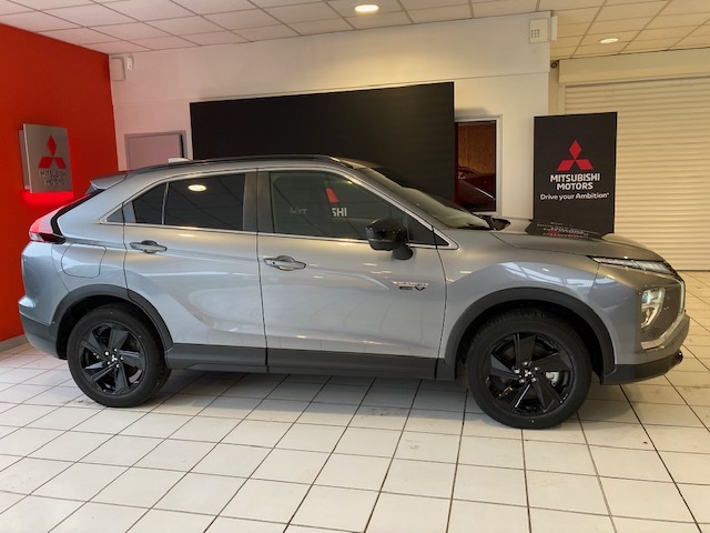 MITSUBISHI Eclipse Cross 2.4 MIVEC PHEV Twin Motor 4WD BLACK Collection - Véhicule Occasion Océane Auto