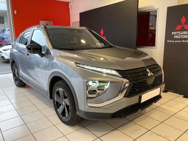 MITSUBISHI Eclipse Cross 2.4 MIVEC PHEV Twin Motor 4WD BLACK Collection - Véhicule Occasion Océane Auto