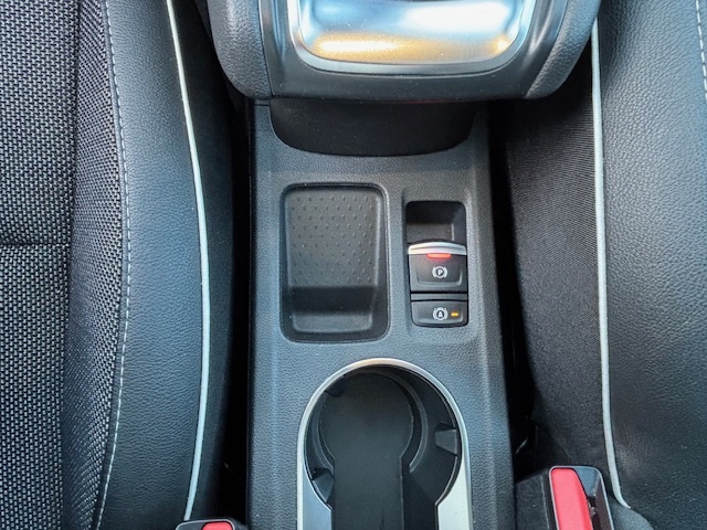 RENAULT Captur TCe 90 Evolution - Véhicule Occasion - Océane Auto RENAULT Captur TCe 90 Evolution - Véhicule Occasion Océane Auto