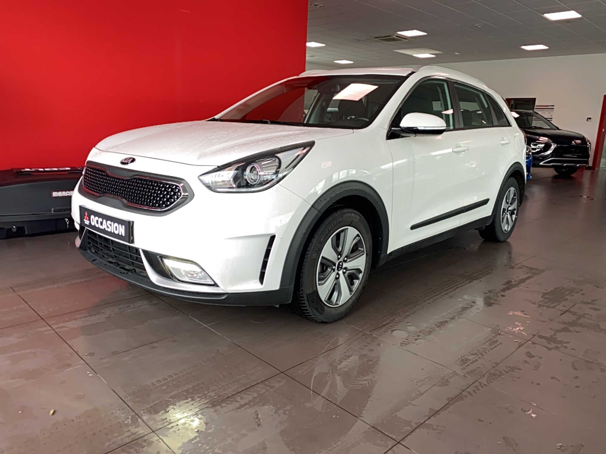 KIA Niro 1.6 GDi Hybride 141 ch DCT6 Motion - Véhicule Occasion Océane Auto