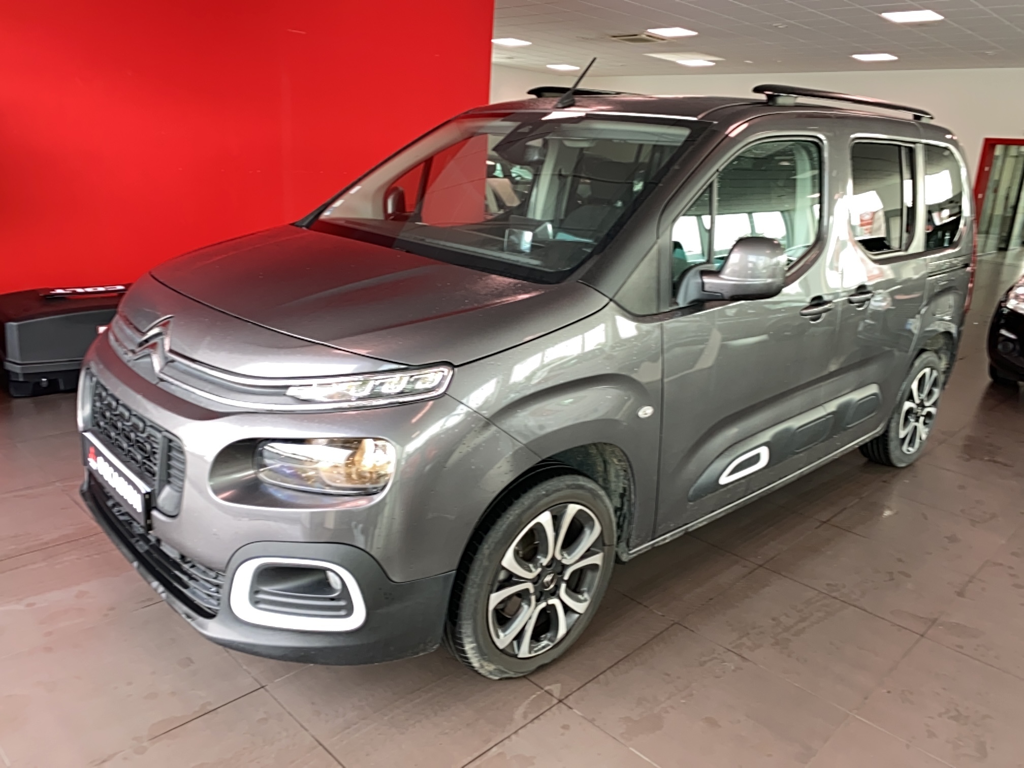 CITROEN Berlingo Taille BlueHDi 130 S&S BVM6 Shine - Véhicule Occasion Océane Auto