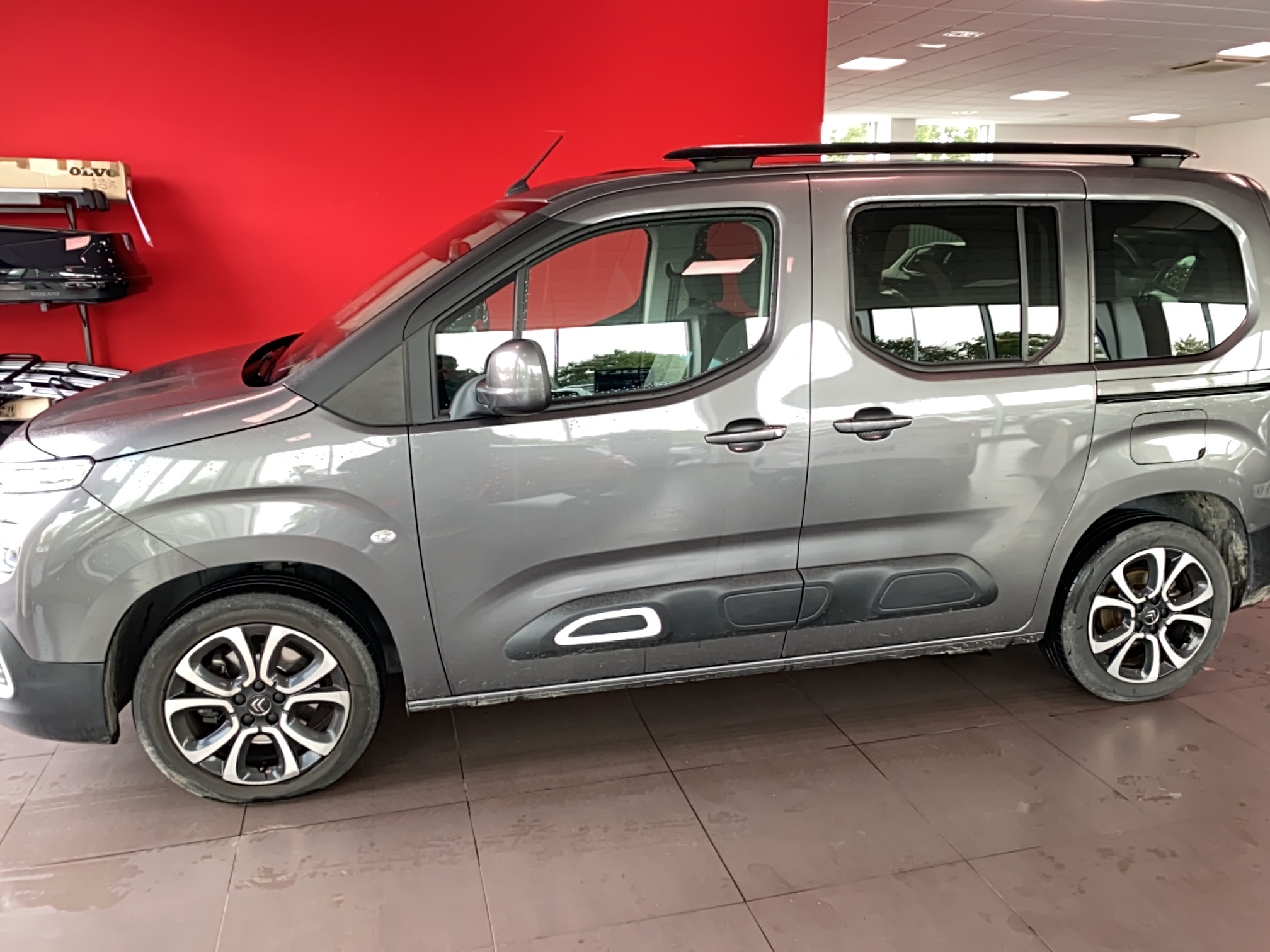 CITROEN Berlingo Taille BlueHDi 130 S&S BVM6 Shine - Véhicule Occasion Océane Auto