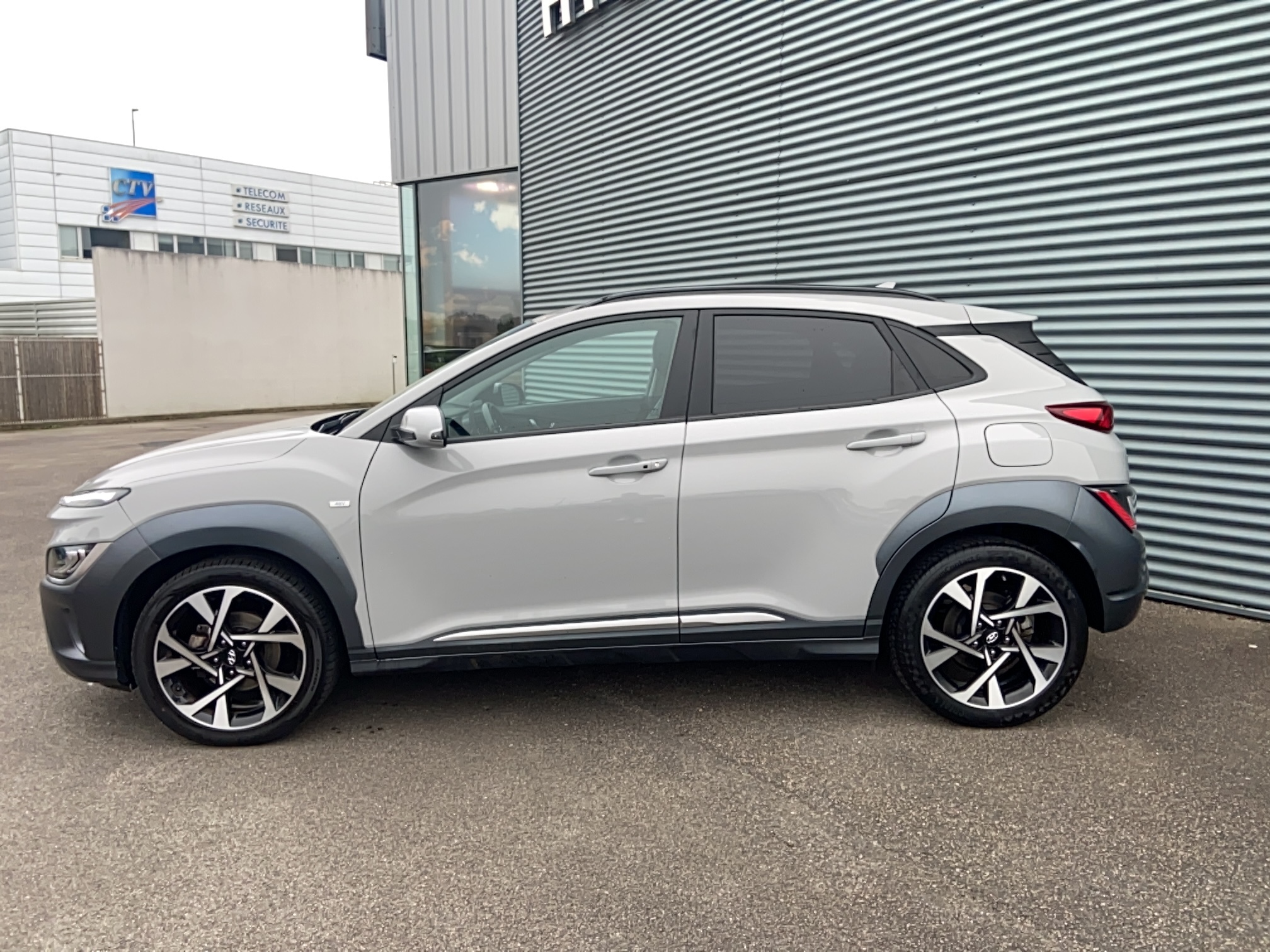 HYUNDAI Kona 1.6 CRDi 136 DCT-7 Hybrid 48V Executive - Véhicule Occasion Océane Auto