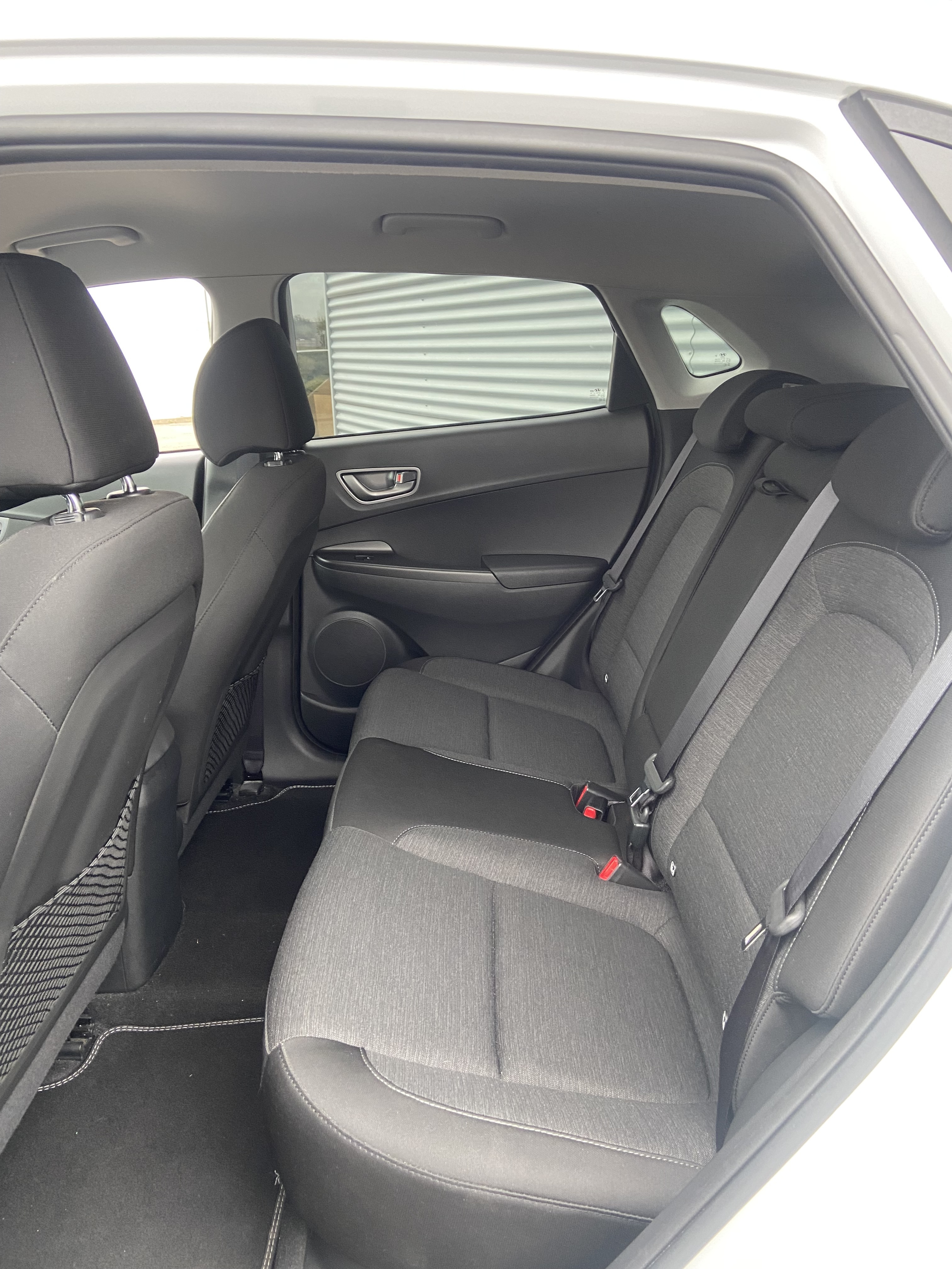 HYUNDAI Kona Electrique 39 kWh - 136 ch Creative - Véhicule Occasion Océane Auto