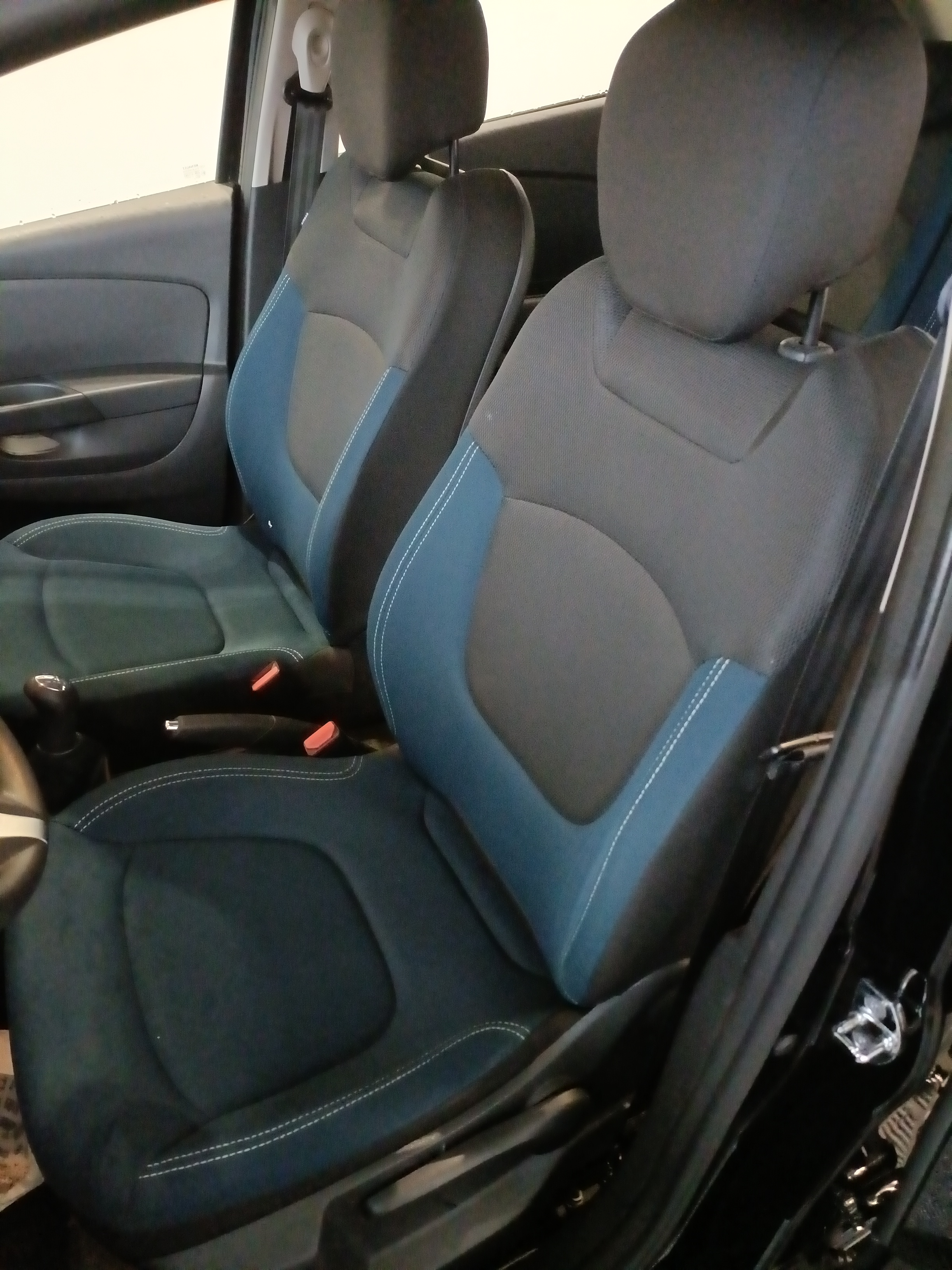 RENAULT Captur TCe 90 Energy Zen - Véhicule Occasion - Océane Auto RENAULT Captur TCe 90 Energy Zen - Véhicule Occasion Océane Auto