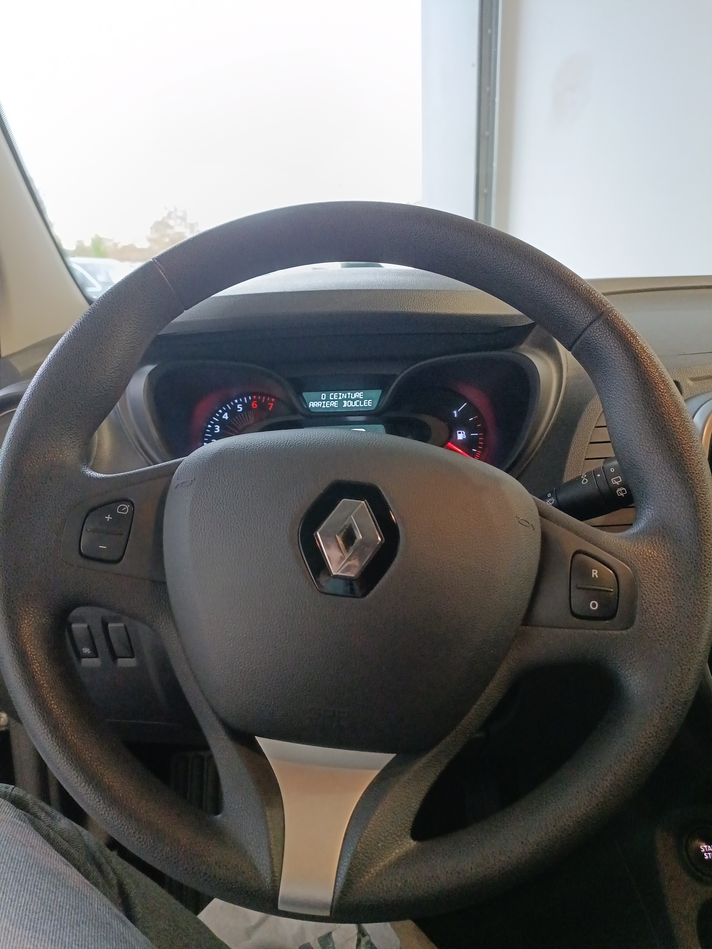 RENAULT Captur TCe 90 Energy Zen - Véhicule Occasion - Océane Auto RENAULT Captur TCe 90 Energy Zen - Véhicule Occasion Océane Auto