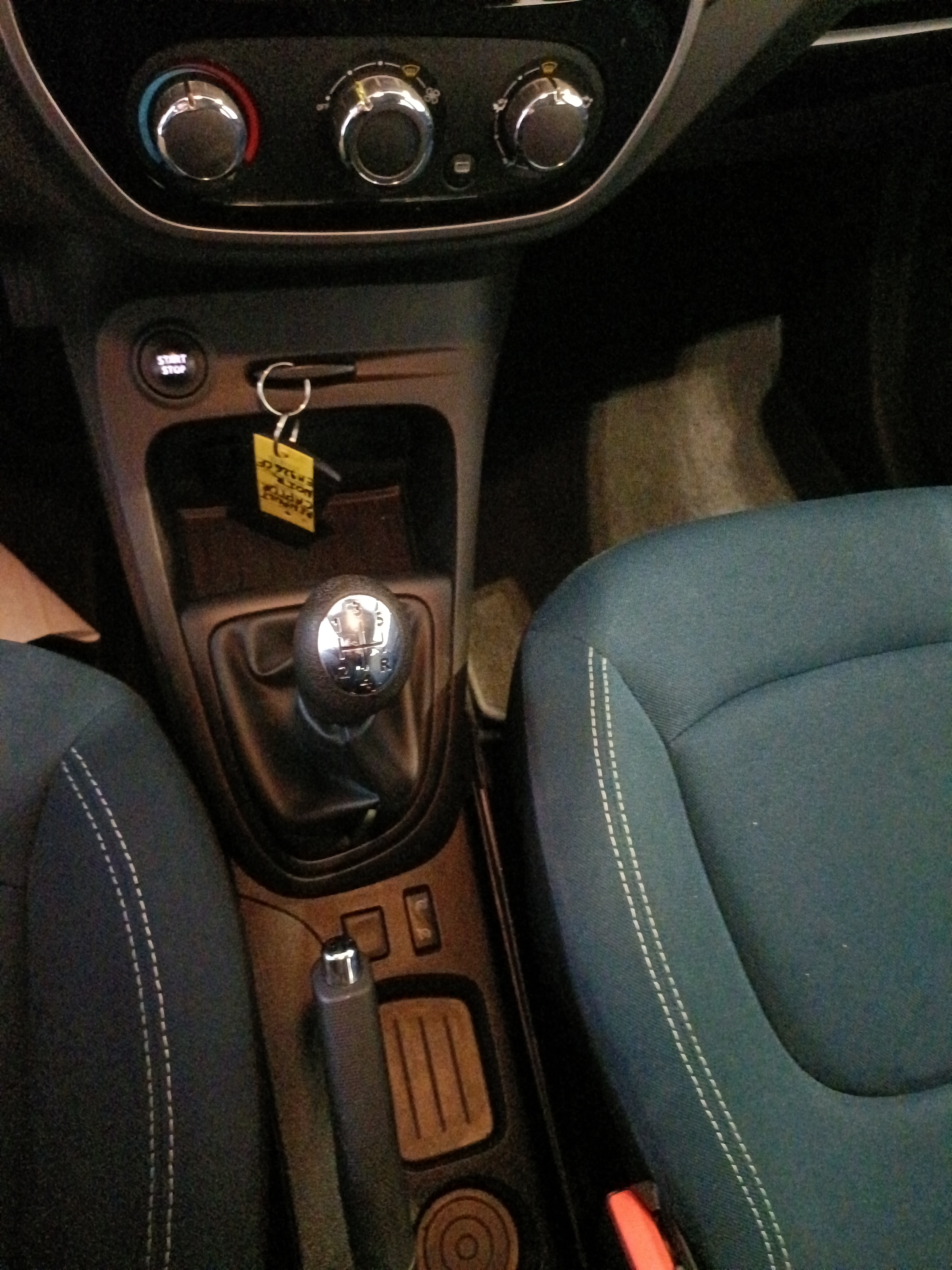 RENAULT Captur TCe 90 Energy Zen - Véhicule Occasion - Océane Auto RENAULT Captur TCe 90 Energy Zen - Véhicule Occasion Océane Auto