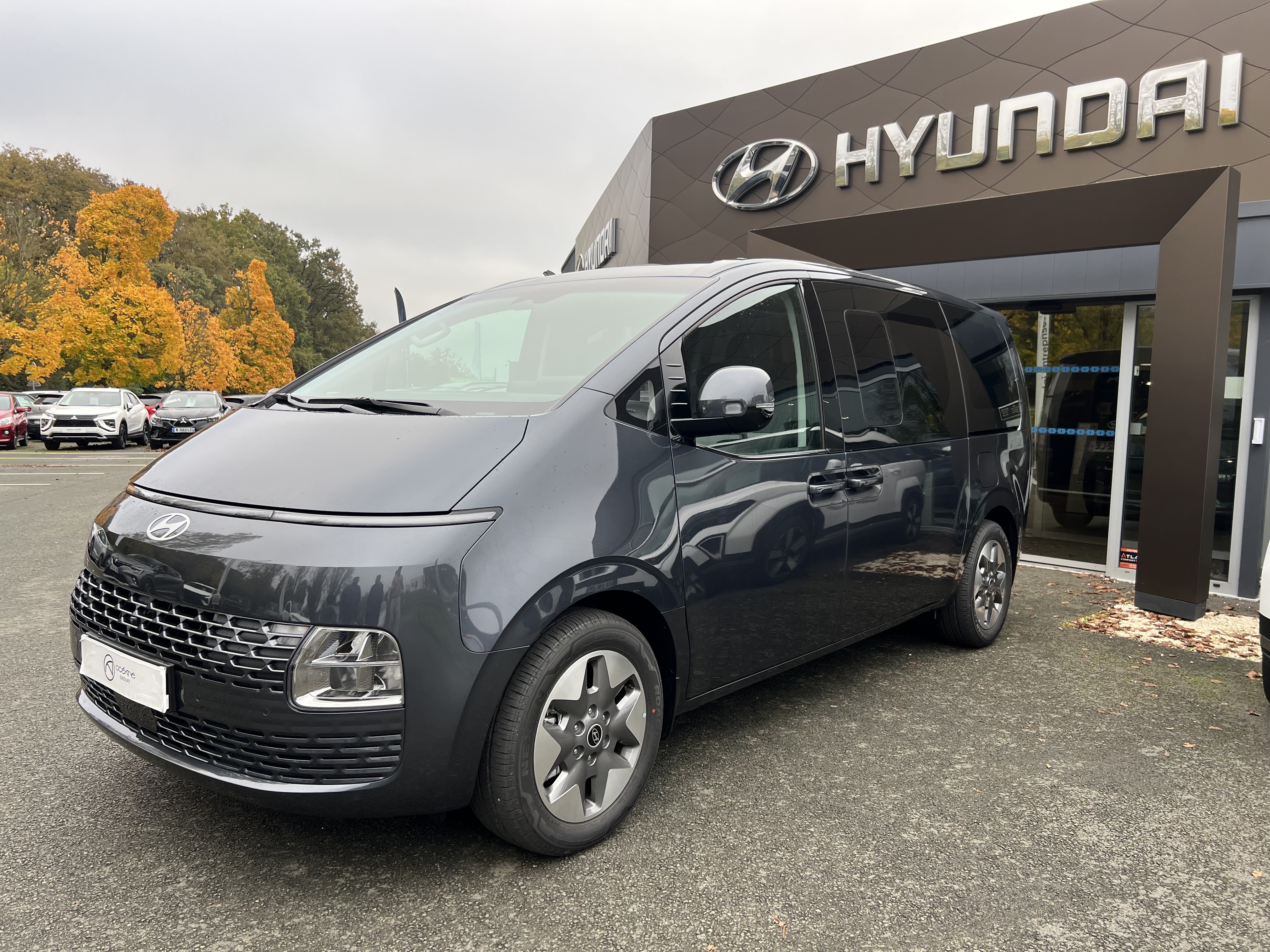 HYUNDAI Staria 1.6 T-GDI 215 Hybrid BVA6 Executive - Véhicule Occasion Océane Auto