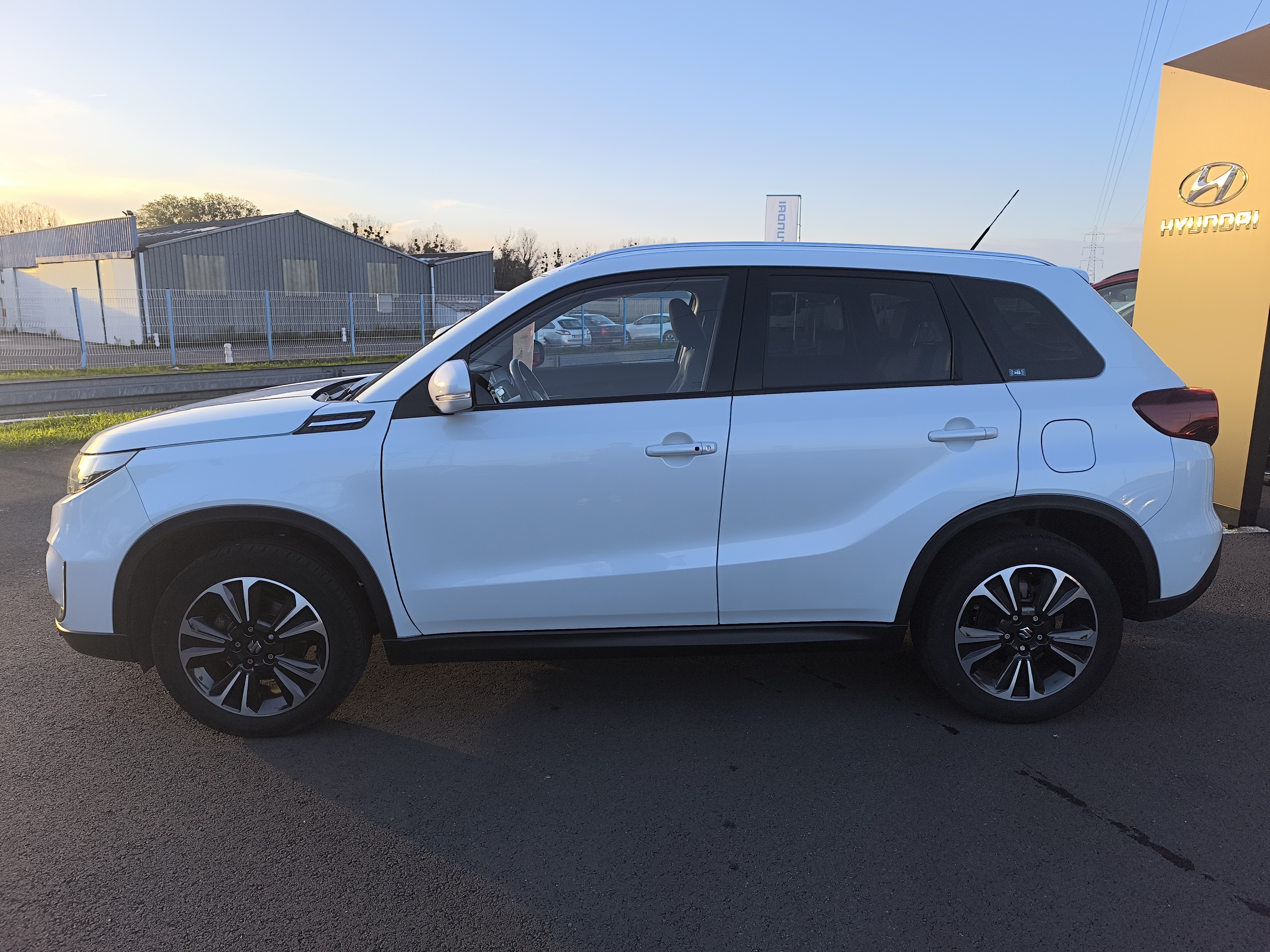 SUZUKI Vitara 1.4 Boosterjet Hybrid Style - Véhicule Occasion Océane Auto