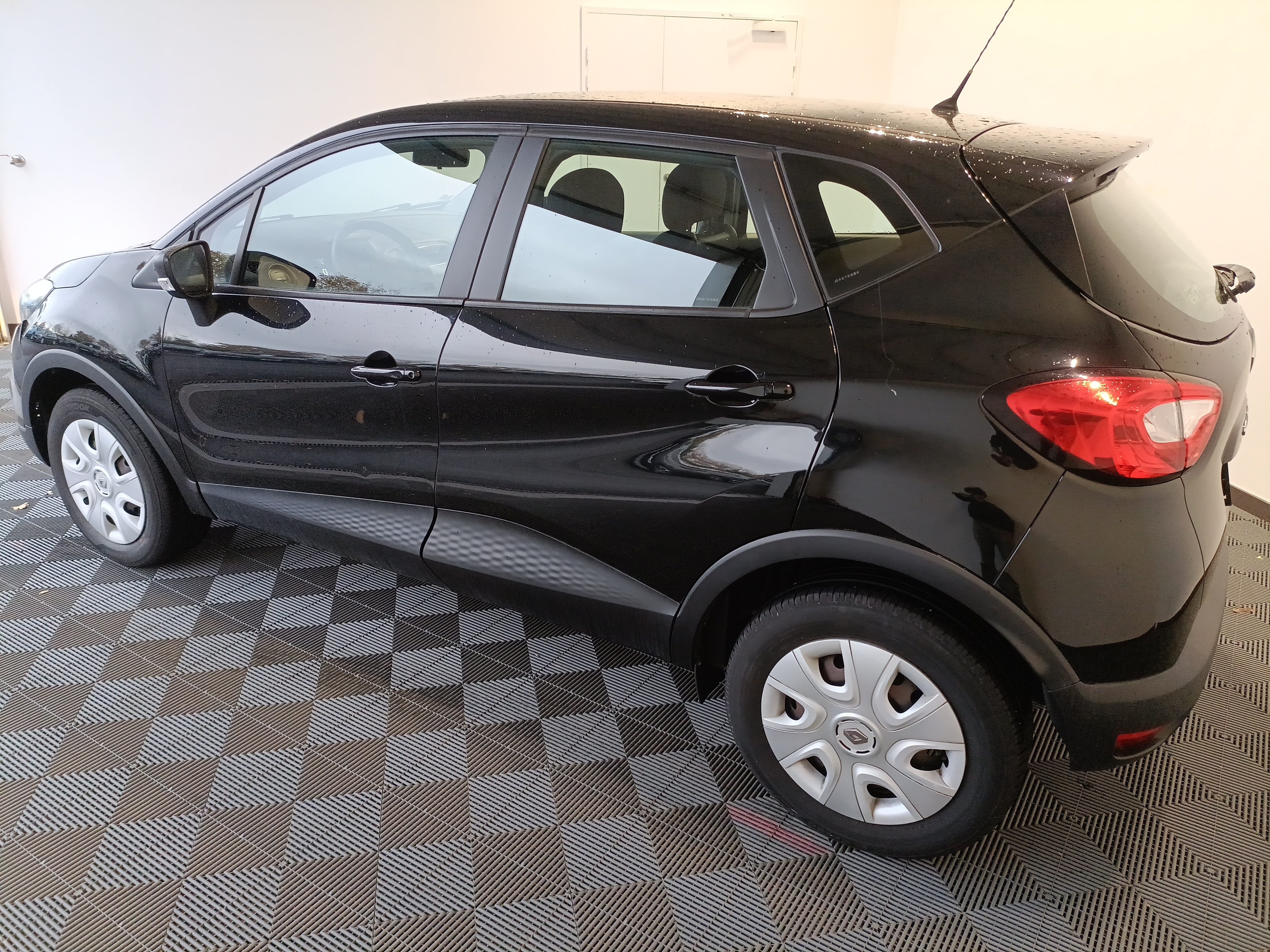 RENAULT Captur TCe 90 Energy Zen - Véhicule Occasion - Océane Auto RENAULT Captur TCe 90 Energy Zen - Véhicule Occasion Océane Auto