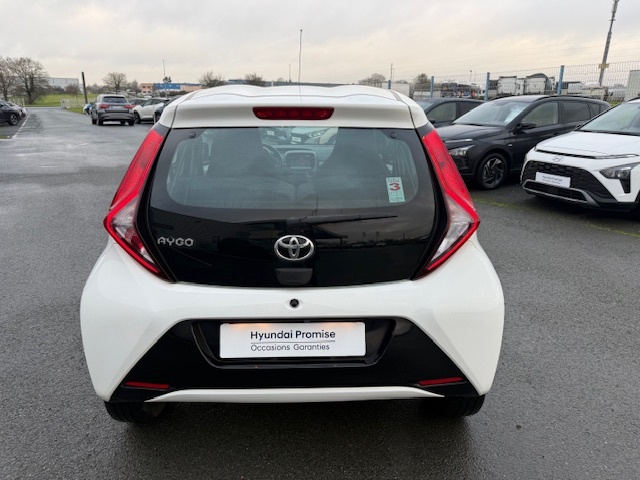 TOYOTA Aygo 1.0 VVT-i x-Play - Véhicule Occasion Océane Auto