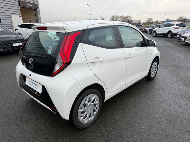 TOYOTA Aygo 1.0 VVT-i x-Play - Véhicule Occasion Océane Auto