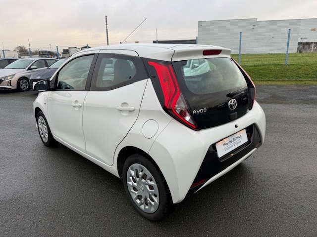 TOYOTA Aygo 1.0 VVT-i x-Play - Véhicule Occasion Océane Auto