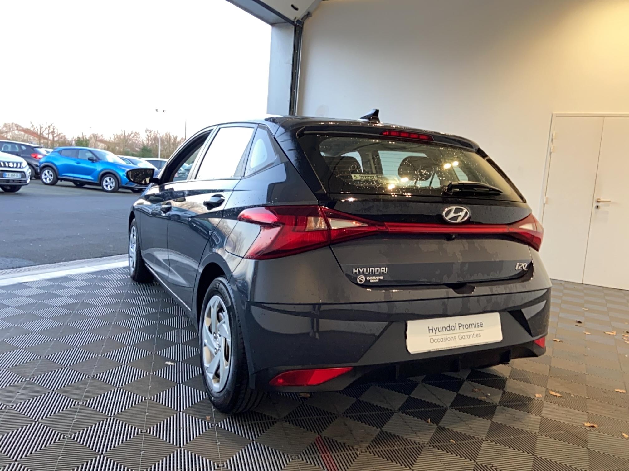 HYUNDAI i20 1.2 84 Initia - Véhicule Occasion Océane Auto