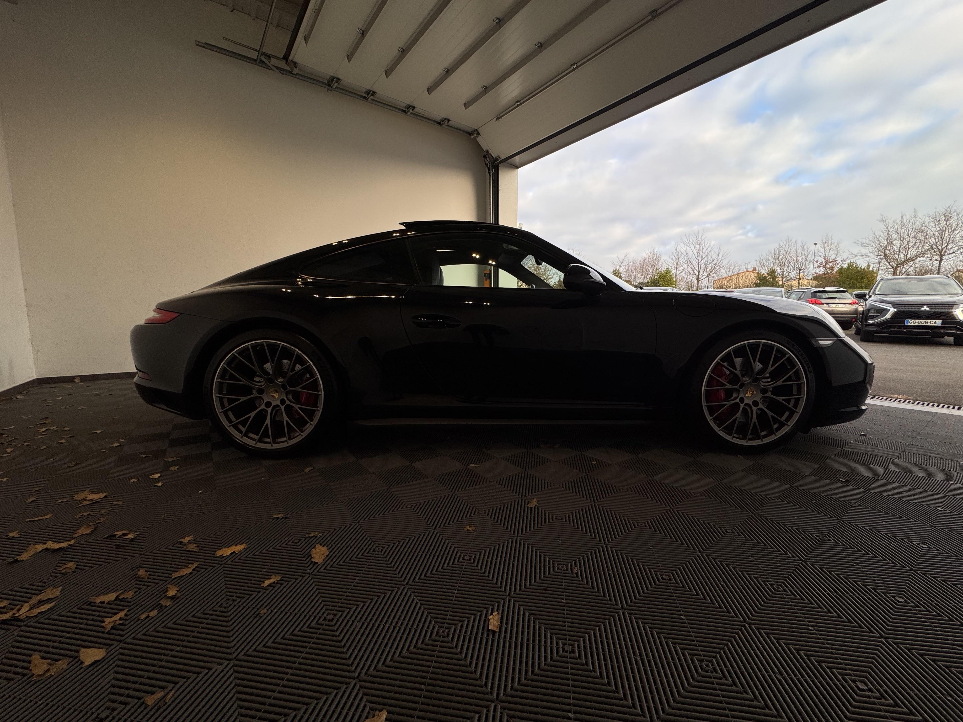 PORSCHE 911 Carrera 4S Coupé 3.0i 420 PDK - Véhicule Occasion Océane Auto