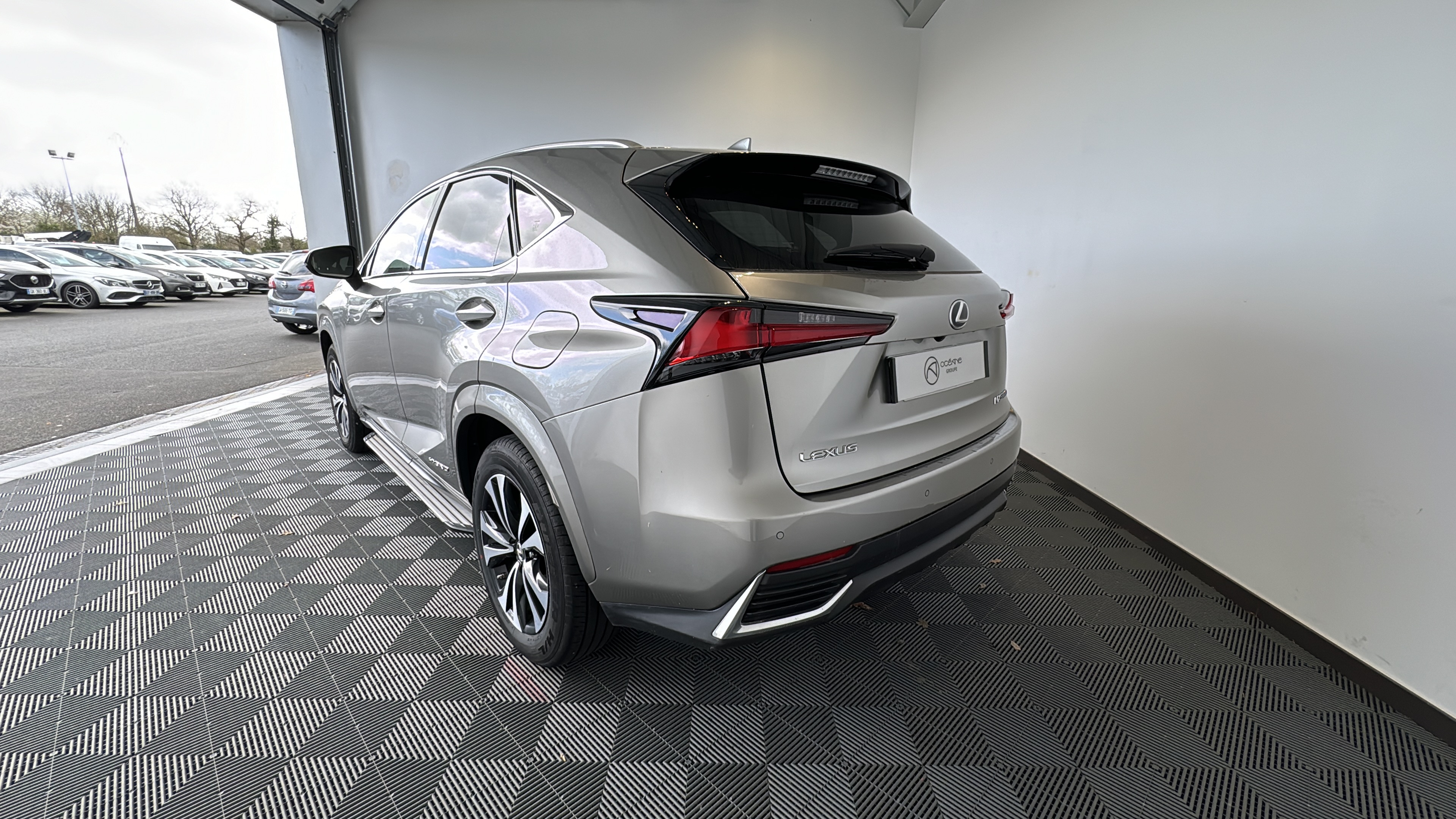 LEXUS NX 300h 2WD Pack Business+Stage 