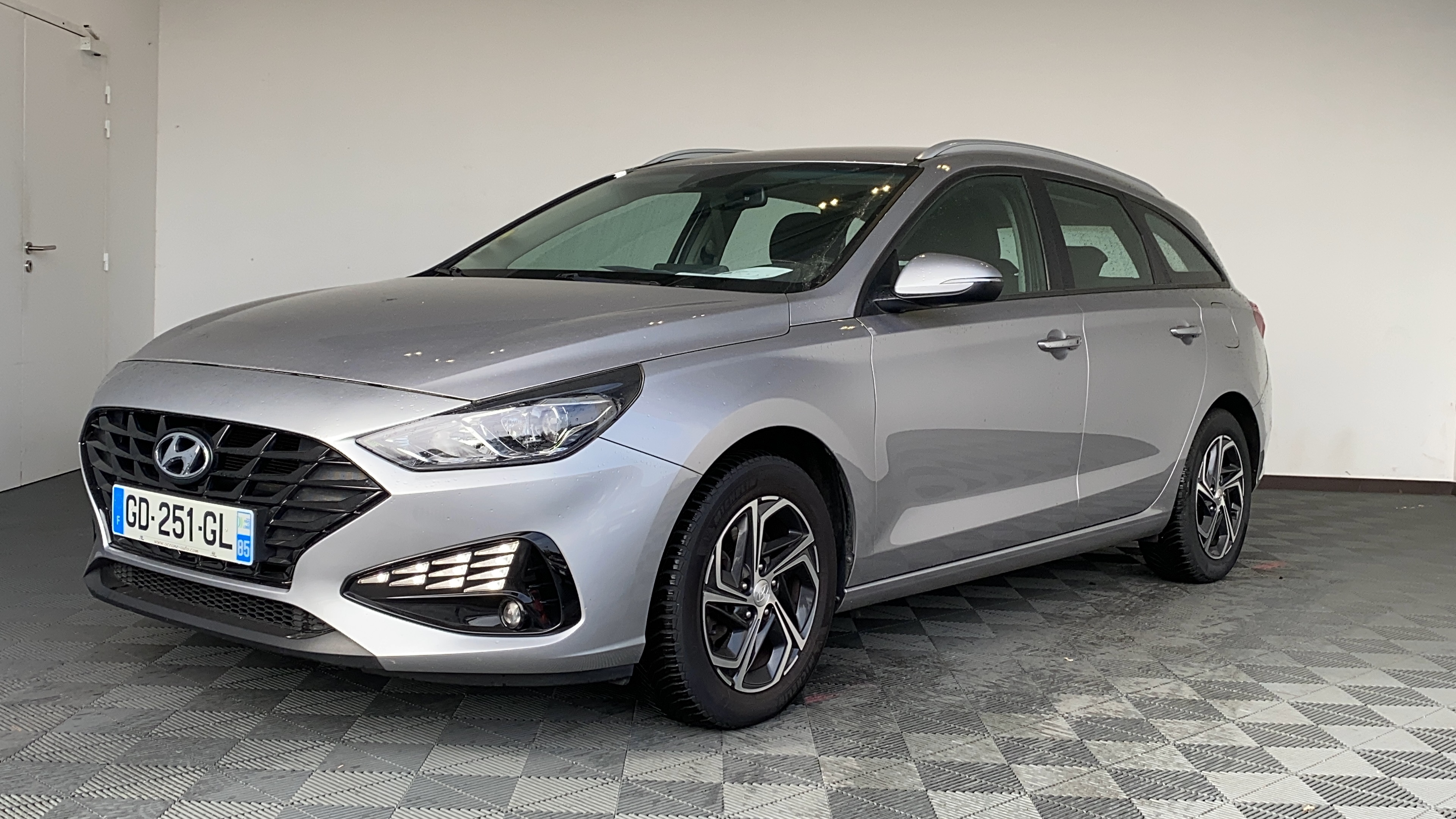 HYUNDAI i30 SW 1.6 CRDi 115  DCT-7 Business - Véhicule Occasion Océane Auto