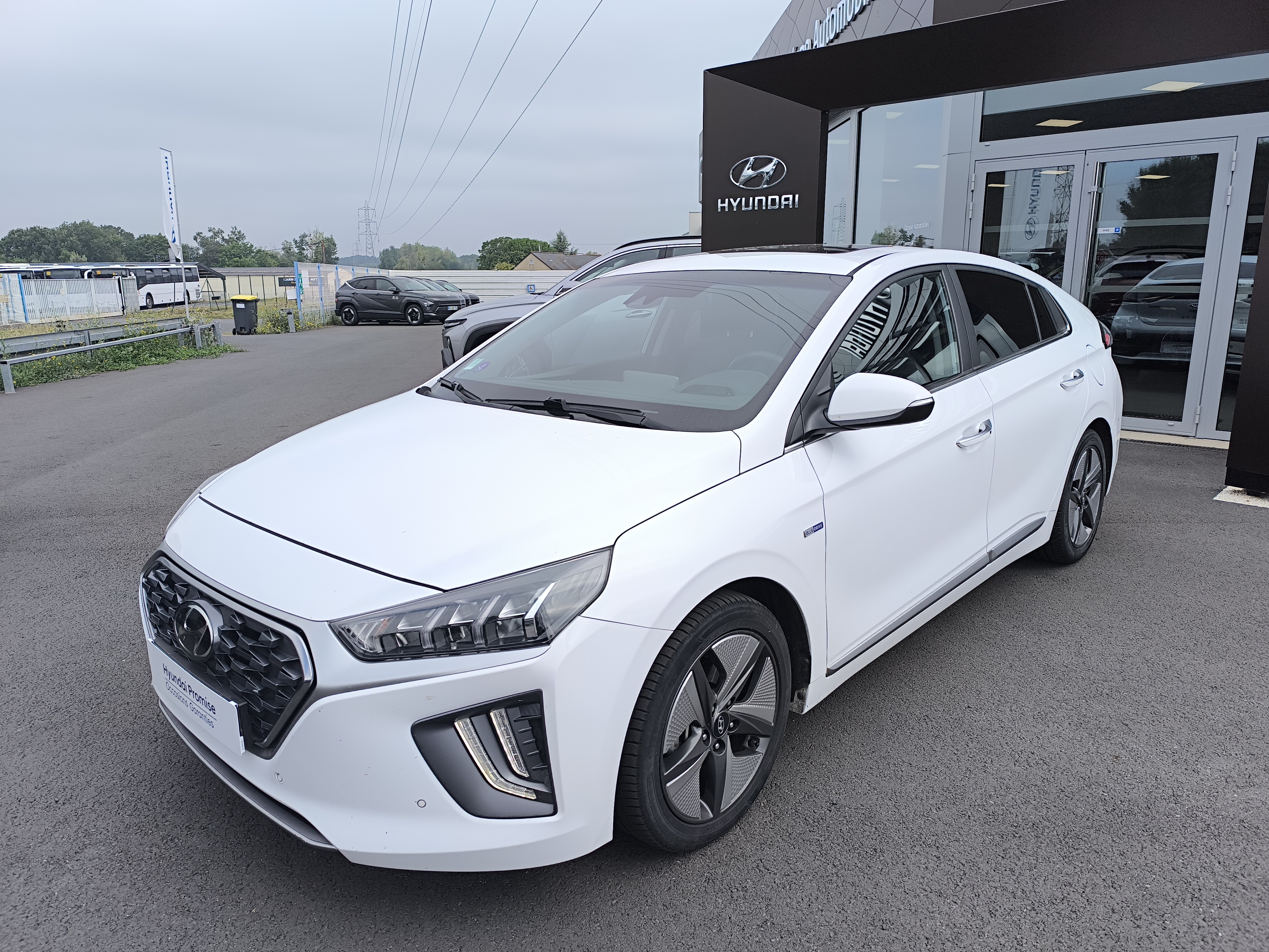 HYUNDAI Ioniq Hybrid 141 ch Executive - Véhicule Occasion Océane Auto