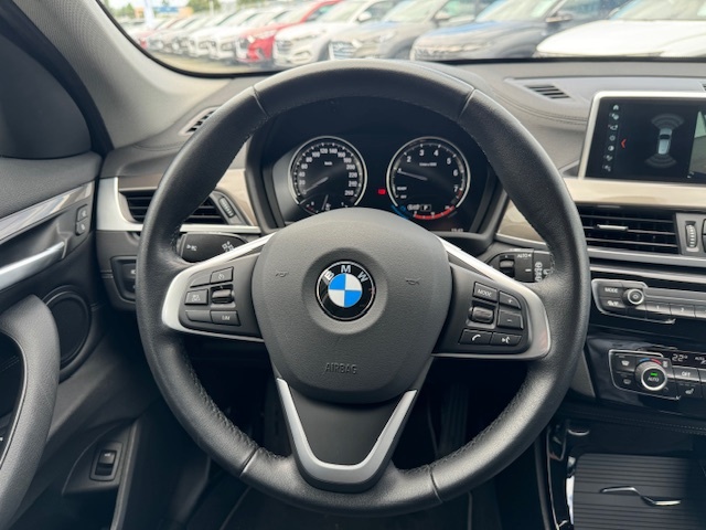 BMW X1 sDrive 18i 136 ch DKG7 xLine - Véhicule Occasion Océane Auto