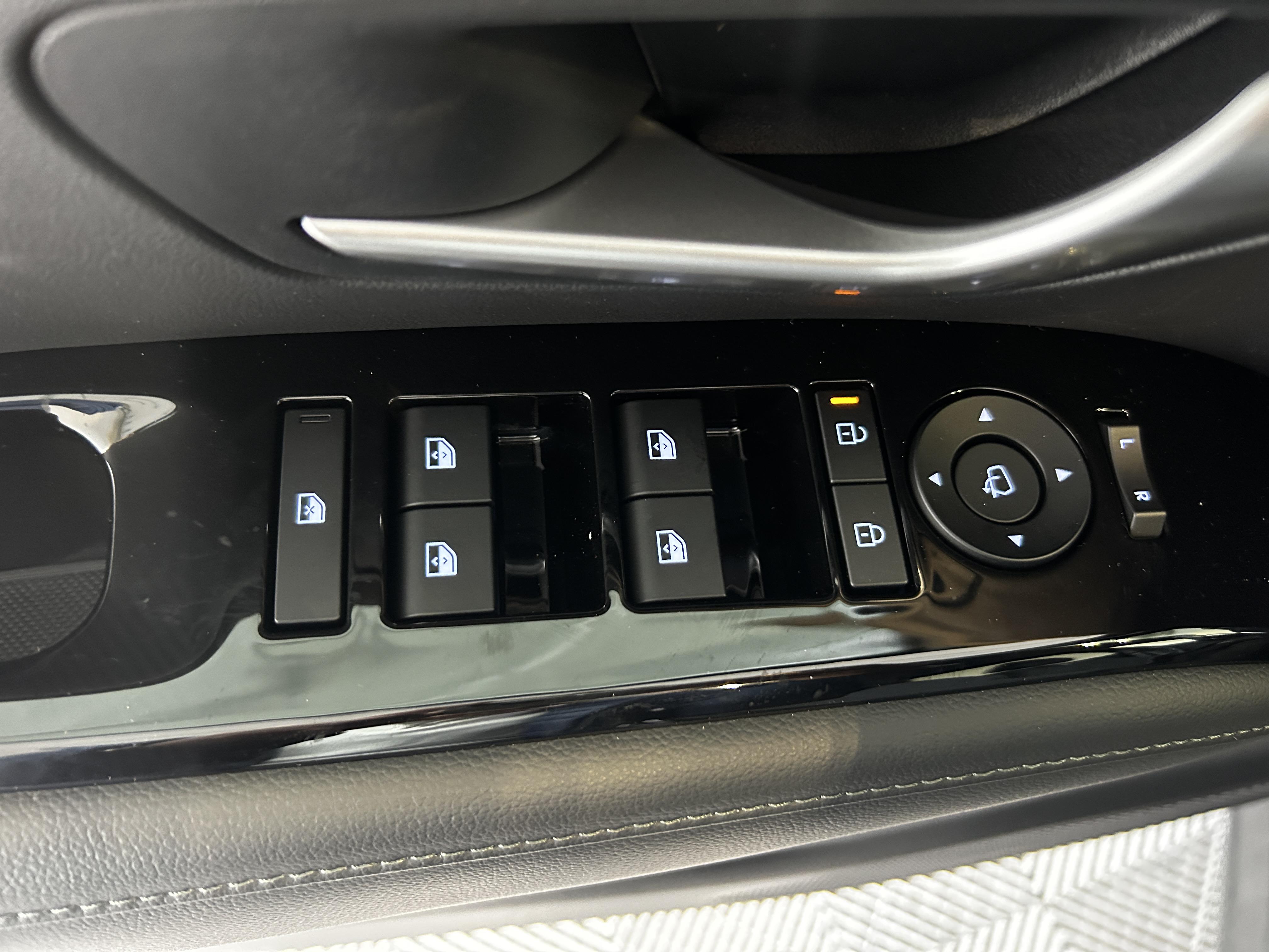 HYUNDAI Tucson 1.6 T-GDI 215 Hybrid BVA6 20ème Anniversaire - Véhicule Occasion - Océane Auto HYUNDAI Tucson 1.6 T-GDI 215 Hybrid BVA6 20ème Anniversaire - Véhicule Occasion Océane Auto