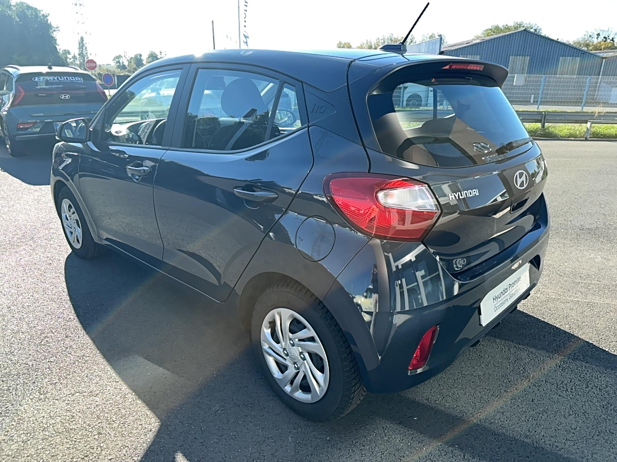 HYUNDAI i10 1.0 63 ECO Intuitive - Véhicule Occasion - Océane Auto HYUNDAI i10 1.0 63 ECO Intuitive - Véhicule Occasion Océane Auto