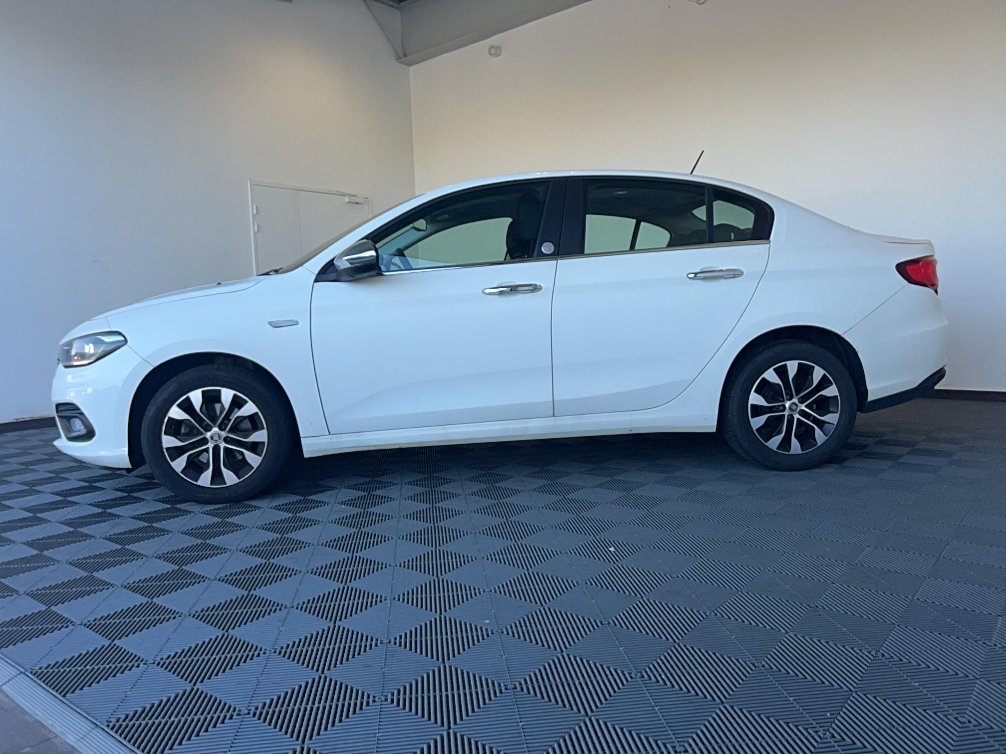 FIAT Tipo 1.4 95 ch S&S Mirror - Véhicule Occasion - Océane Auto FIAT Tipo 1.4 95 ch S&S Mirror - Véhicule Occasion Océane Auto