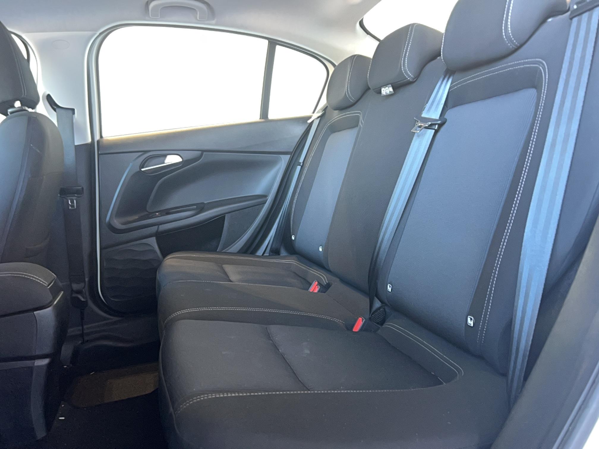 FIAT Tipo 1.4 95 ch S&S Mirror - Véhicule Occasion - Océane Auto FIAT Tipo 1.4 95 ch S&S Mirror - Véhicule Occasion Océane Auto