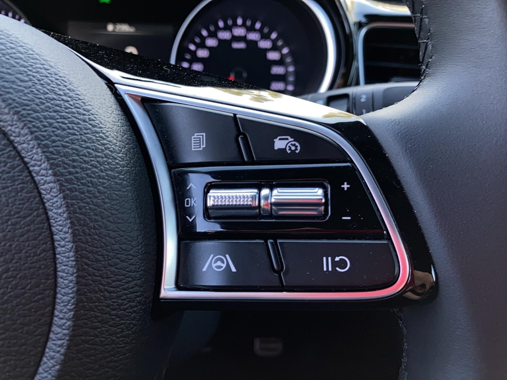 KIA XCeed 1.5l T-GDi 140 ch BVM6 ISG Premium - Véhicule Occasion - Océane Auto KIA XCeed 1.5l T-GDi 140 ch BVM6 ISG Premium - Véhicule Occasion Océane Auto