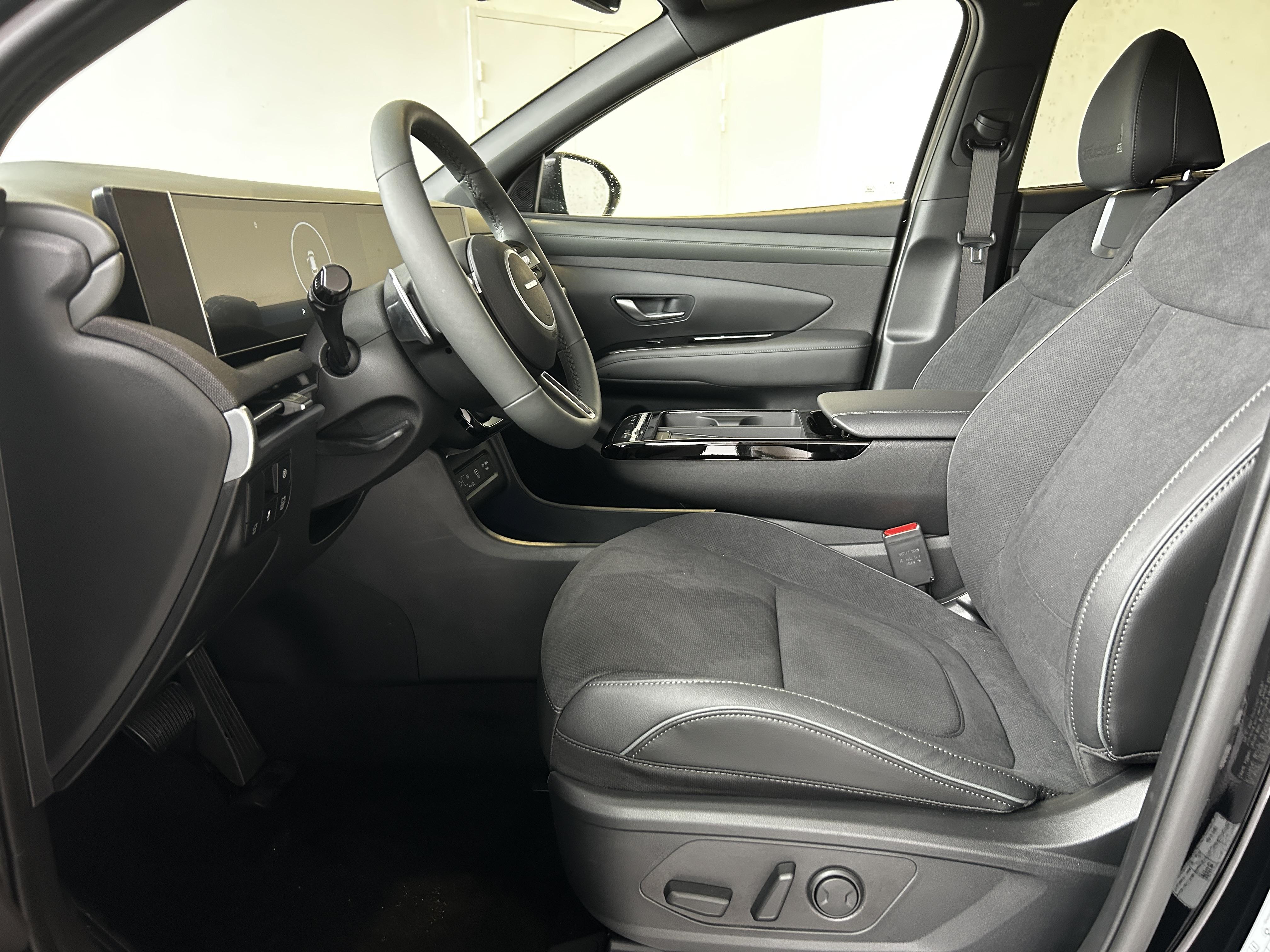 HYUNDAI Tucson 1.6 T-GDI 215 Hybrid BVA6 20ème Anniversaire - Véhicule Occasion - Océane Auto HYUNDAI Tucson 1.6 T-GDI 215 Hybrid BVA6 20ème Anniversaire - Véhicule Occasion Océane Auto