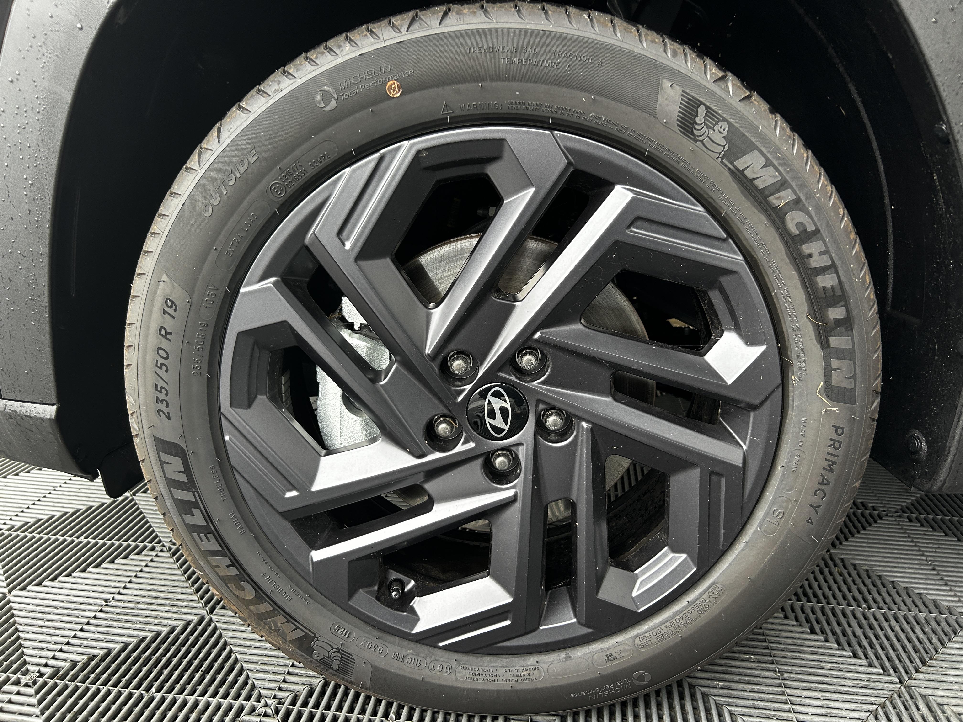 HYUNDAI Tucson 1.6 T-GDI 215 Hybrid BVA6 20ème Anniversaire - Véhicule Occasion - Océane Auto HYUNDAI Tucson 1.6 T-GDI 215 Hybrid BVA6 20ème Anniversaire - Véhicule Occasion Océane Auto