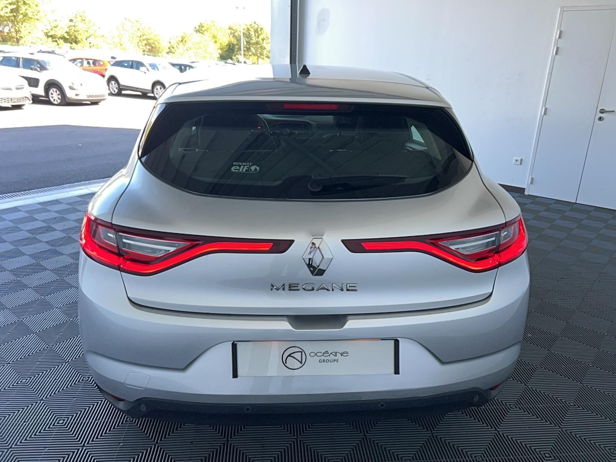 RENAULT Mégane IV Berline TCe 115 FAP Business - Véhicule Occasion Océane Auto