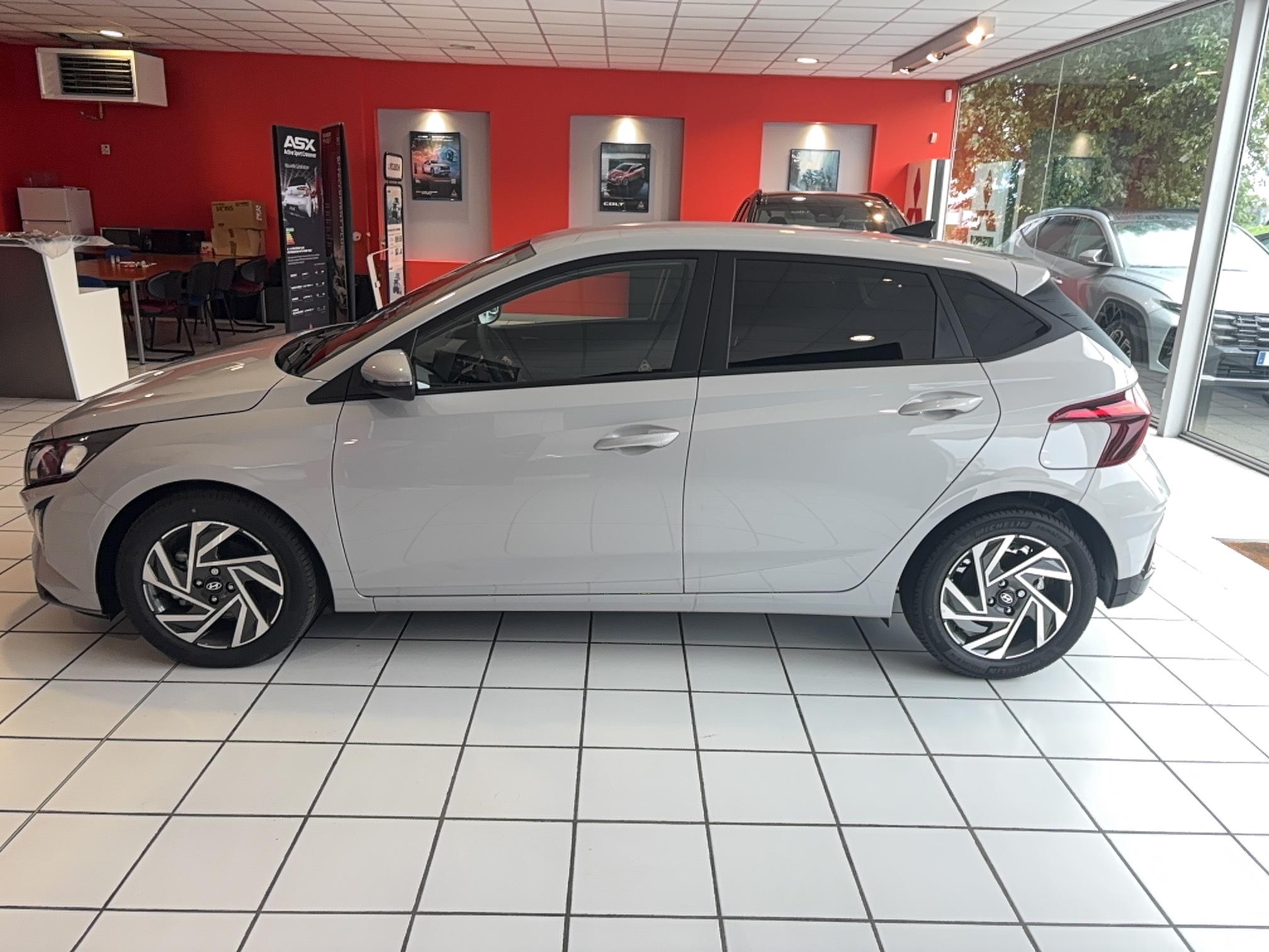 HYUNDAI i20 1.0 T-GDi 100 Intuitive - Véhicule Occasion Océane Auto