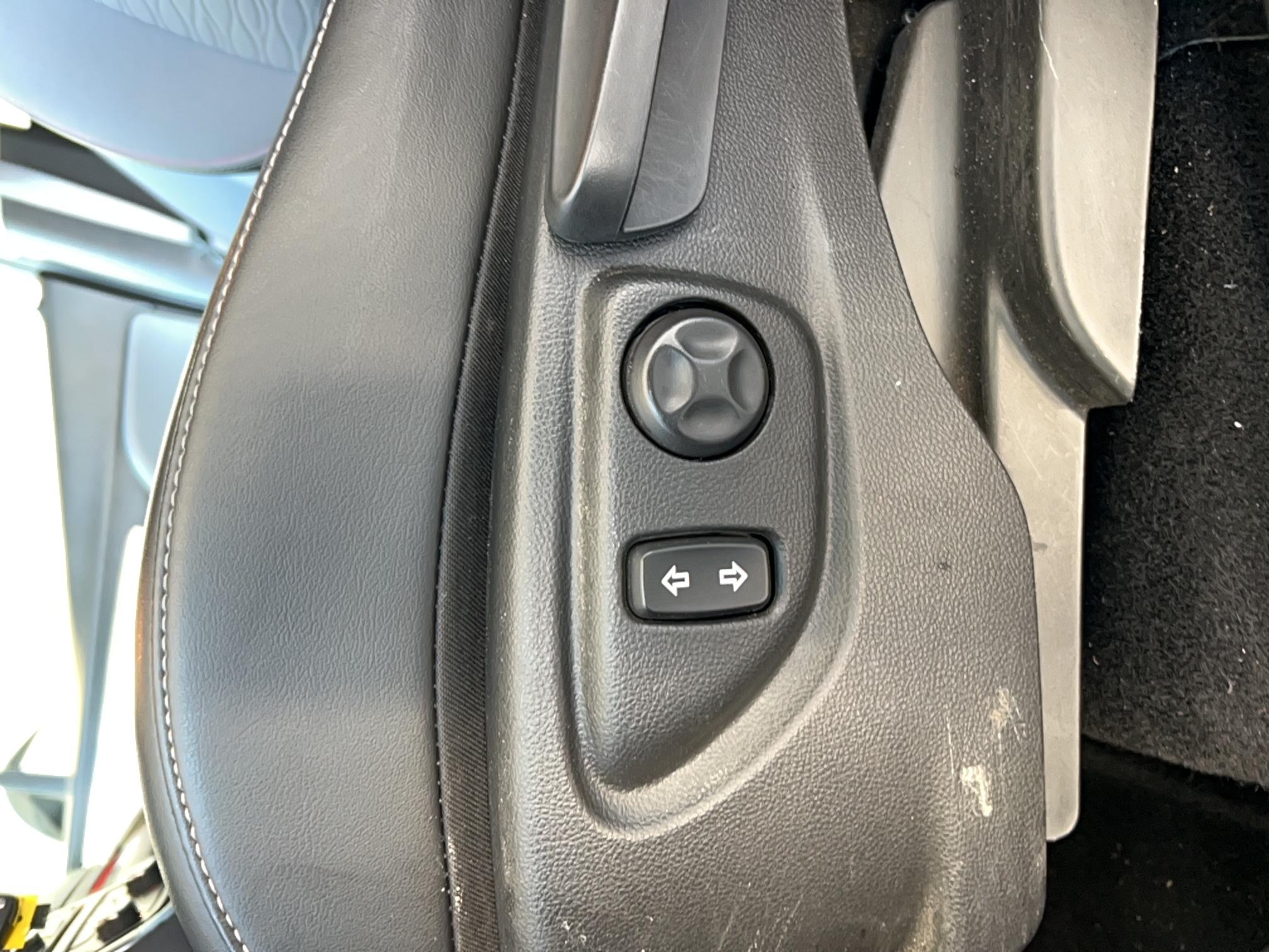 OPEL Mokka 1.4 Turbo - 140 ch 4x2 Start&Stop Color Edition - Véhicule Occasion - Océane Auto OPEL Mokka 1.4 Turbo - 140 ch 4x2 Start&Stop Color Edition - Véhicule Occasion Océane Auto