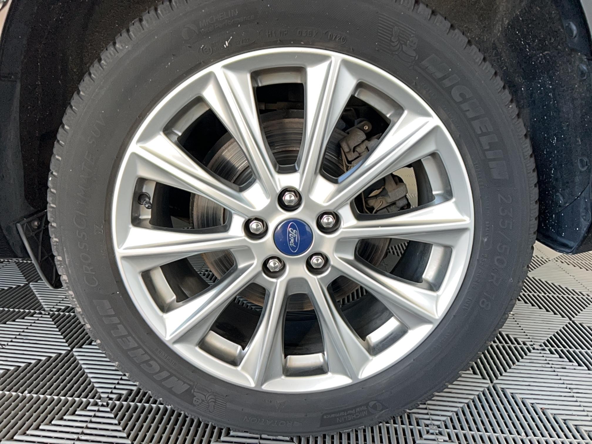 FORD Kuga Vignale 2.0 TDCi 180 S&S 4x4 Powershift - Véhicule Occasion - Océane Auto FORD Kuga Vignale 2.0 TDCi 180 S&S 4x4 Powershift - Véhicule Occasion Océane Auto