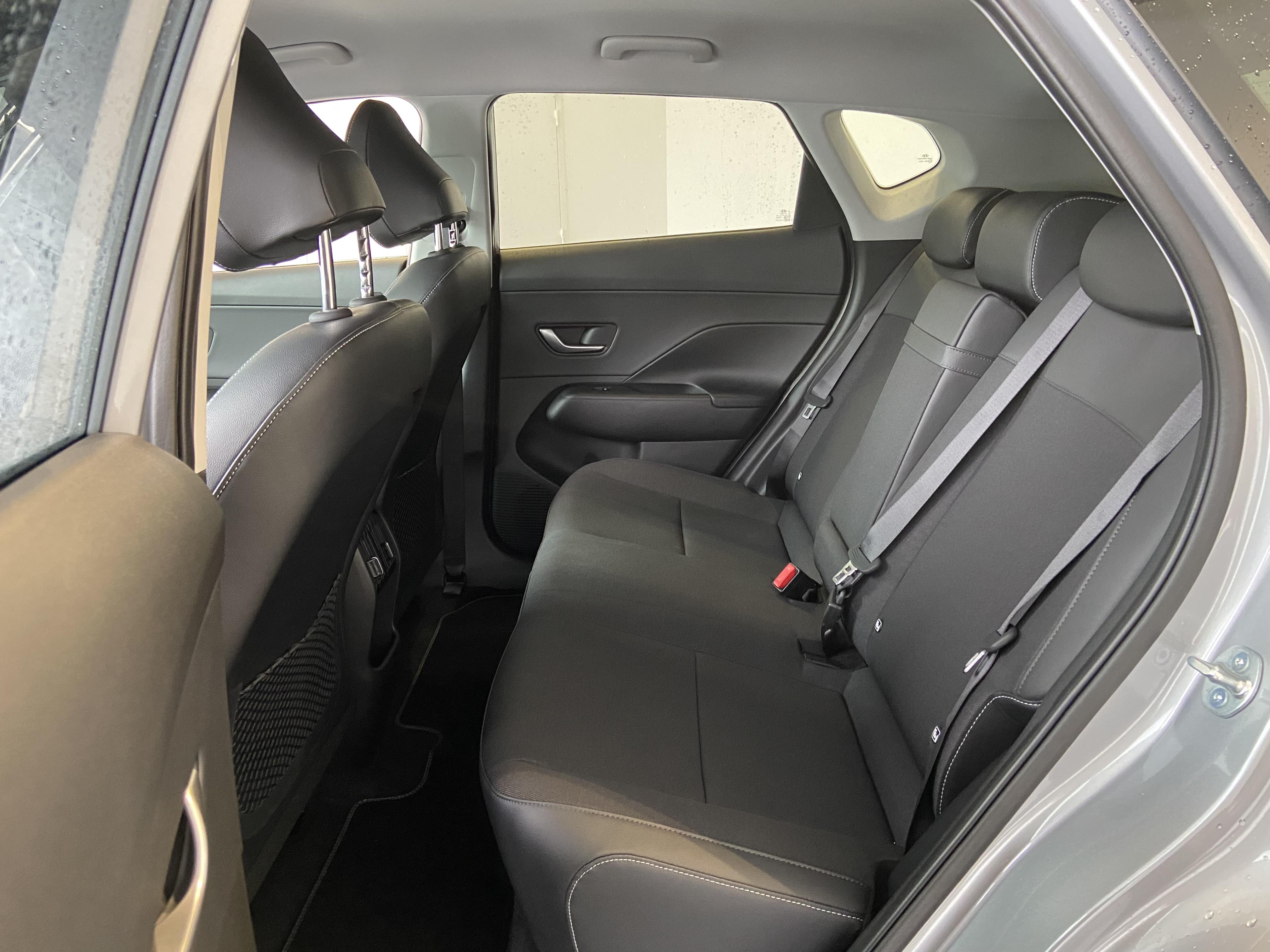 HYUNDAI Kona Electrique 48 kWh - 156 ch Creative - Véhicule Occasion Océane Auto