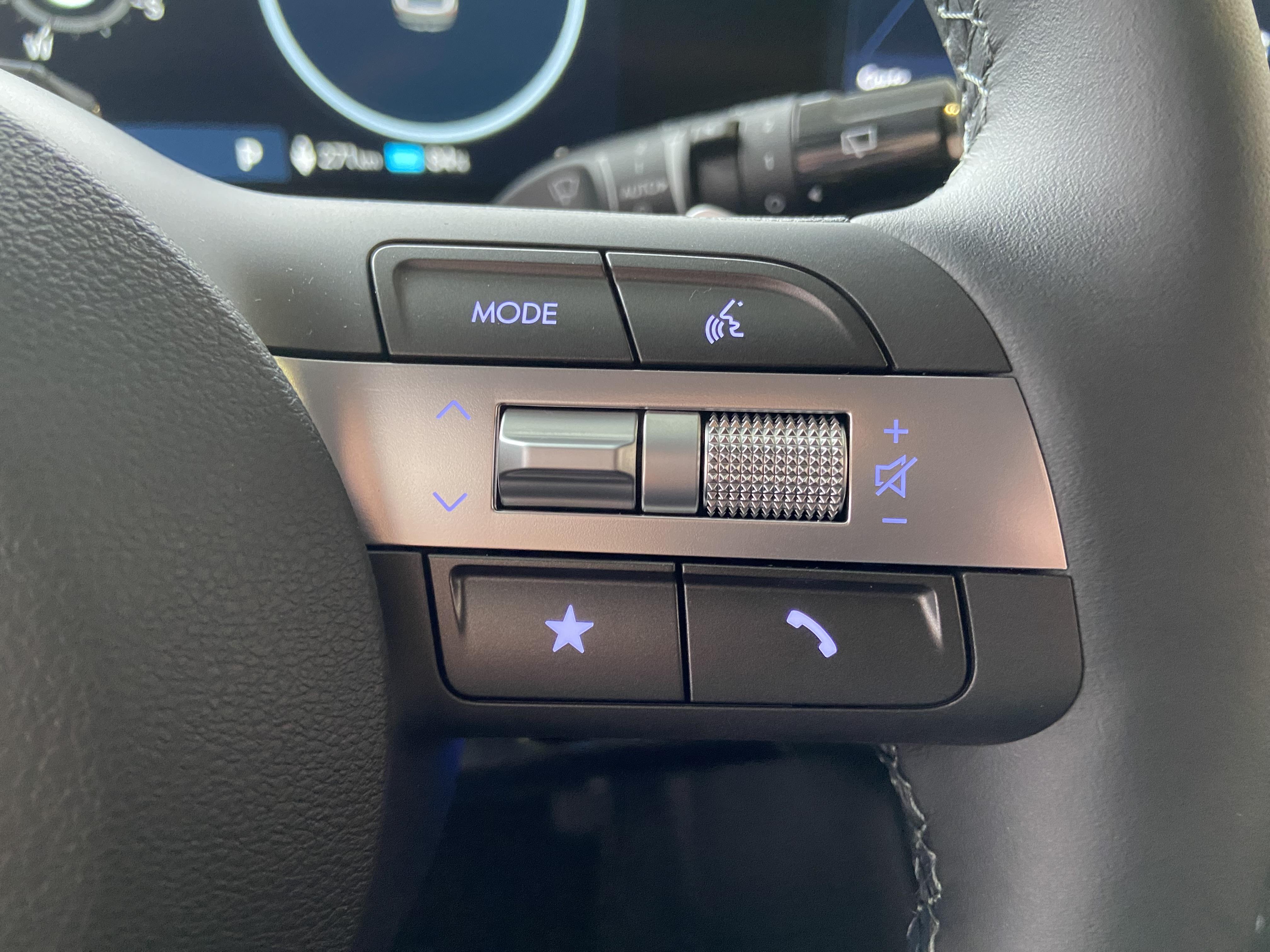 HYUNDAI Kona Electrique 48 kWh - 156 ch Creative - Véhicule Occasion Océane Auto