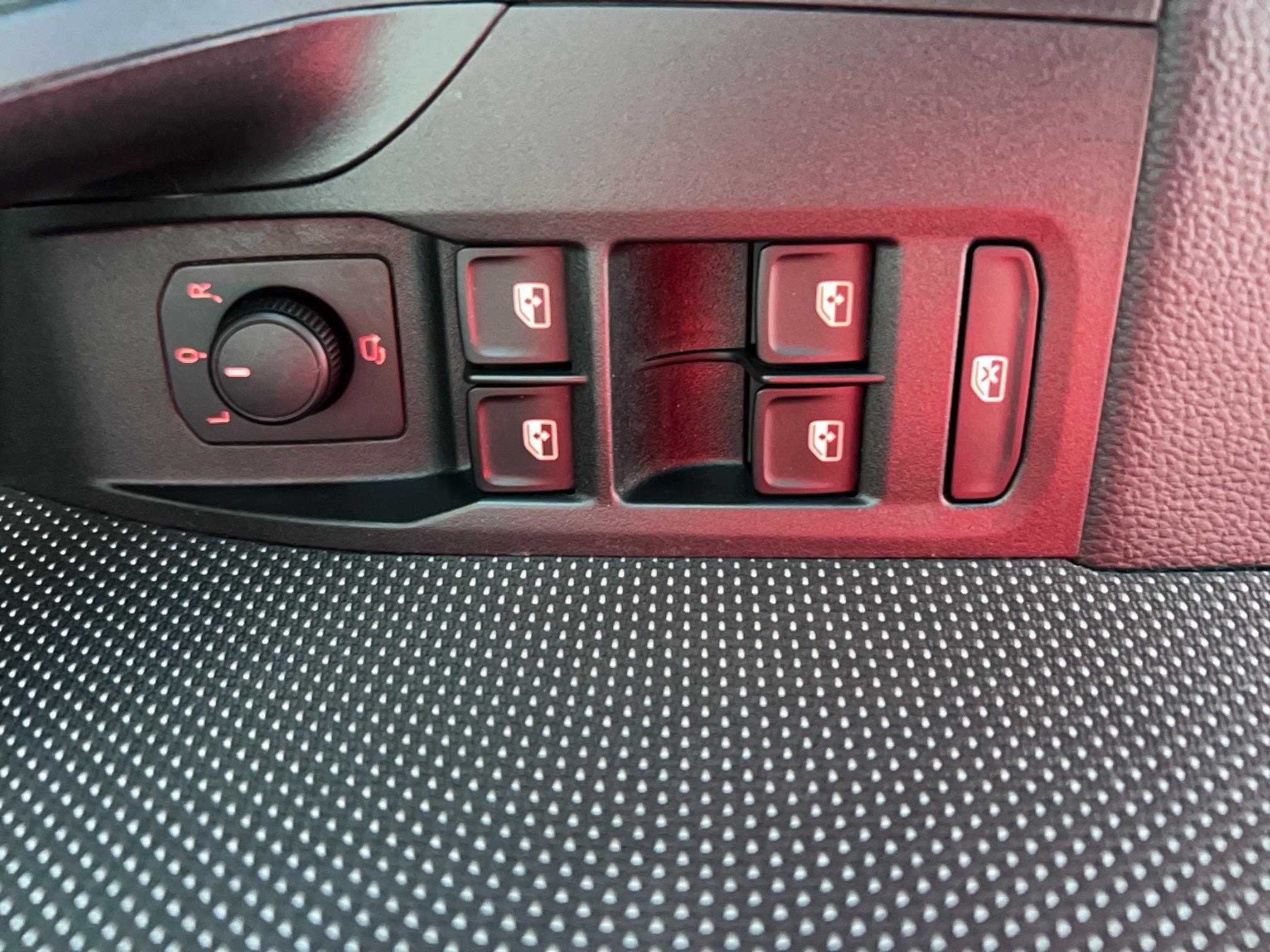 SEAT Arona 1.0 EcoTSI 115 ch Start/Stop DSG7 Xcellence - Véhicule Occasion - Océane Auto SEAT Arona 1.0 EcoTSI 115 ch Start/Stop DSG7 Xcellence - Véhicule Occasion Océane Auto
