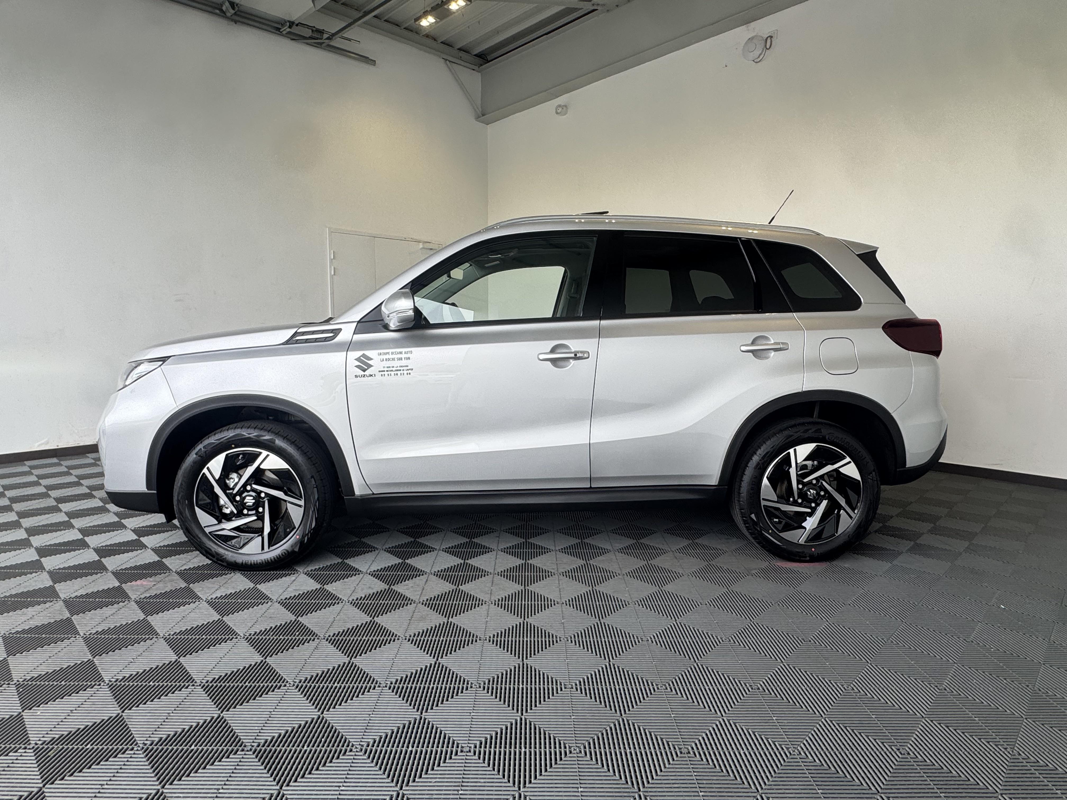 SUZUKI Vitara 1.4 Boosterjet Hybrid Auto Style - Véhicule Occasion - Océane Auto SUZUKI Vitara 1.4 Boosterjet Hybrid Auto Style - Véhicule Occasion Océane Auto