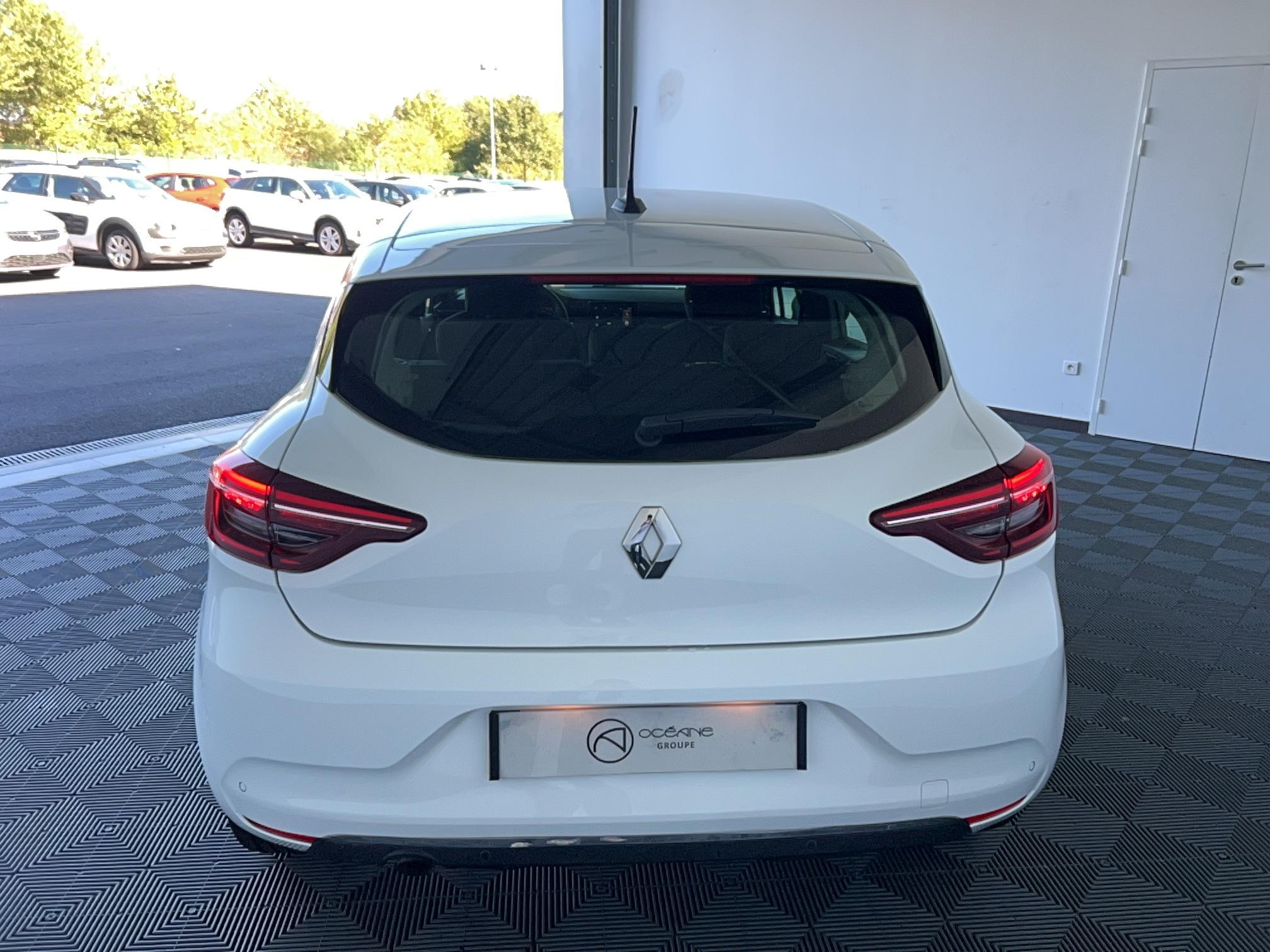 RENAULT Clio Blue dCi 85 Business - Véhicule Occasion Océane Auto