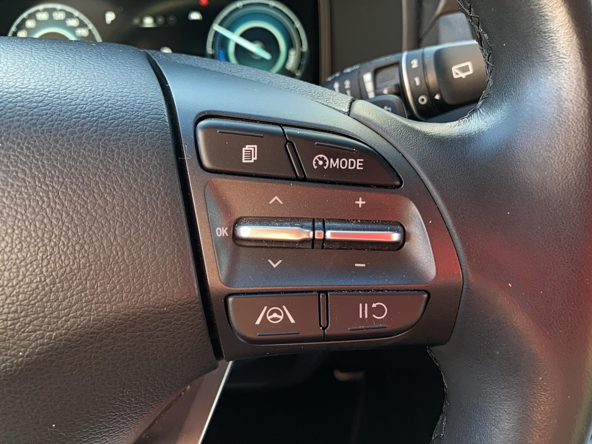 HYUNDAI Kona Electrique 39 kWh - 136 ch Intuitive - Véhicule Occasion - Océane Auto HYUNDAI Kona Electrique 39 kWh - 136 ch Intuitive - Véhicule Occasion Océane Auto