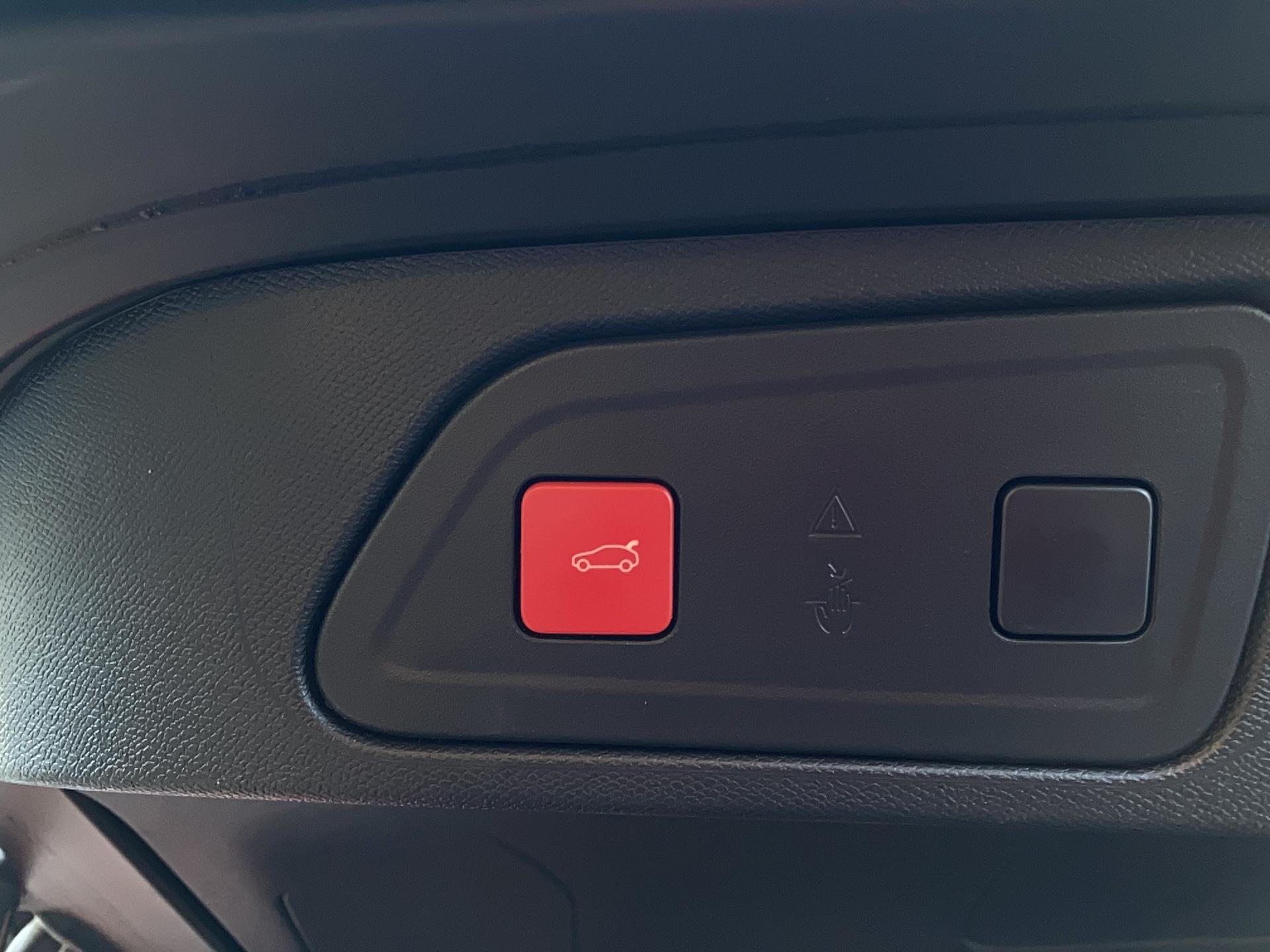 CITROEN C5 Aircross BlueHDi 130 S&S EAT8 Shine - Véhicule Occasion - Océane Auto CITROEN C5 Aircross BlueHDi 130 S&S EAT8 Shine - Véhicule Occasion Océane Auto