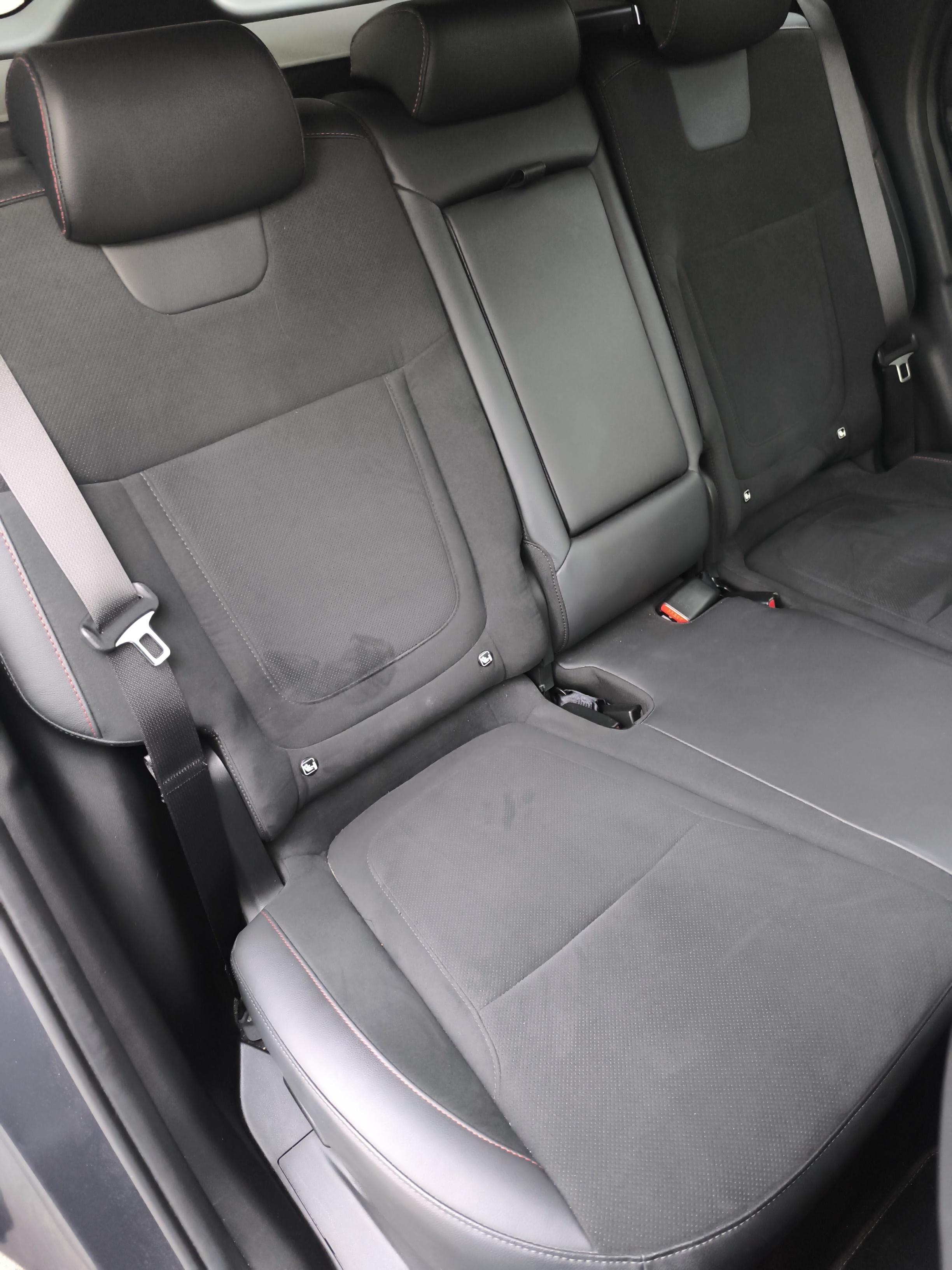 HYUNDAI Tucson 1.6 T-GDI 230 Hybrid BVA6 N Line Executive - Véhicule Occasion - Océane Auto HYUNDAI Tucson 1.6 T-GDI 230 Hybrid BVA6 N Line Executive - Véhicule Occasion Océane Auto