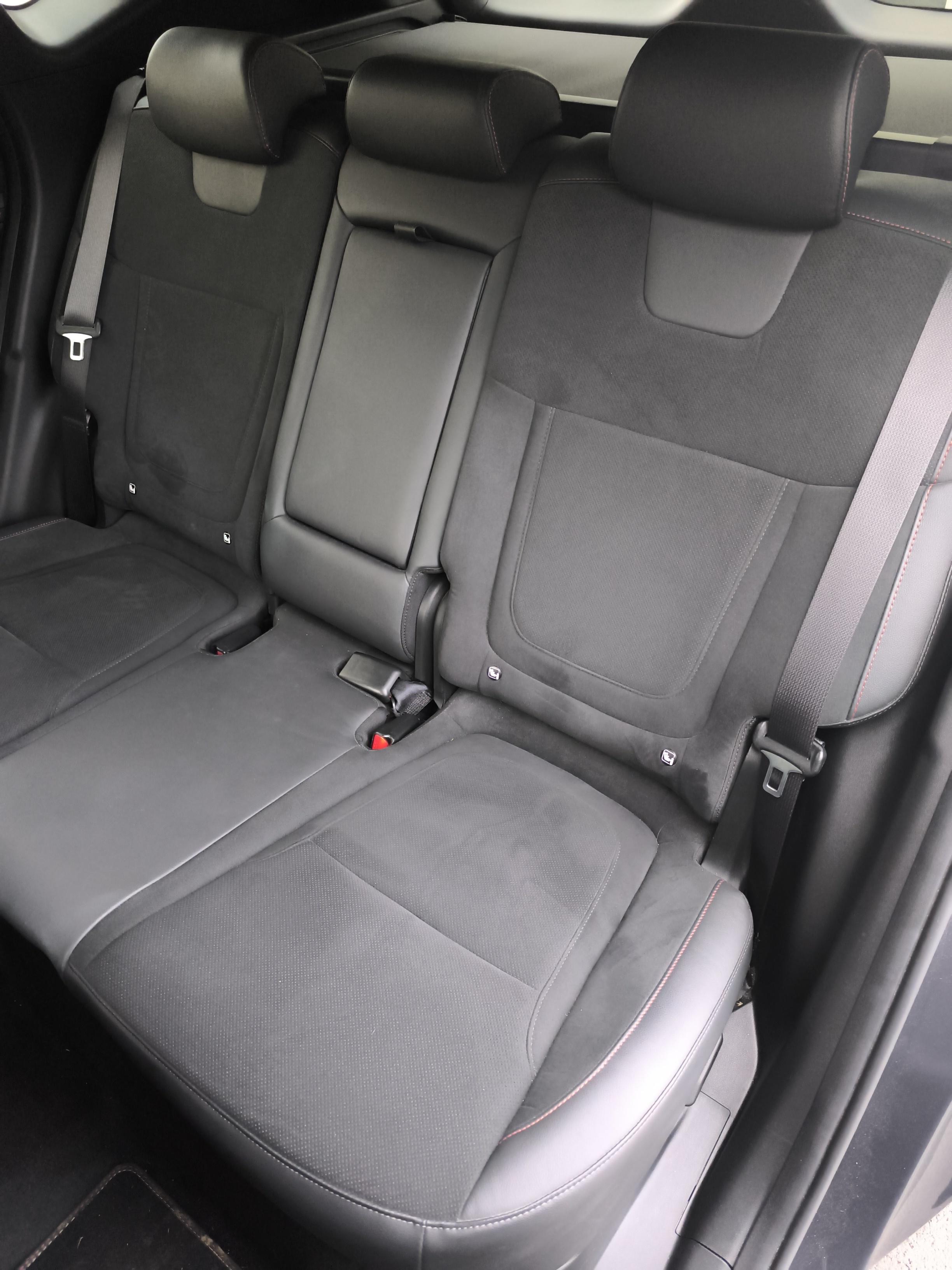 HYUNDAI Tucson 1.6 T-GDI 230 Hybrid BVA6 N Line Executive - Véhicule Occasion - Océane Auto HYUNDAI Tucson 1.6 T-GDI 230 Hybrid BVA6 N Line Executive - Véhicule Occasion Océane Auto