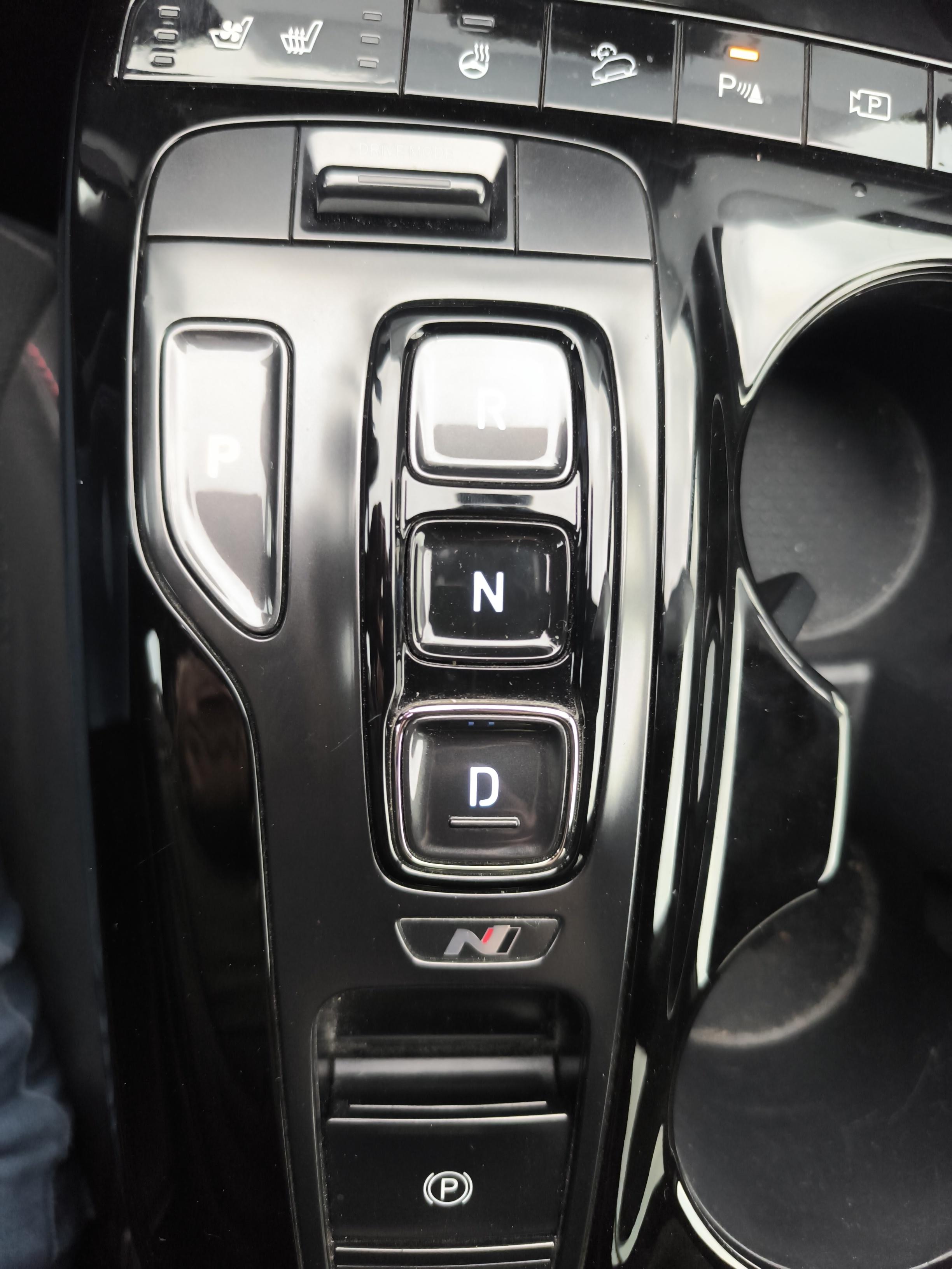 HYUNDAI Tucson 1.6 T-GDI 230 Hybrid BVA6 N Line Executive - Véhicule Occasion - Océane Auto HYUNDAI Tucson 1.6 T-GDI 230 Hybrid BVA6 N Line Executive - Véhicule Occasion Océane Auto