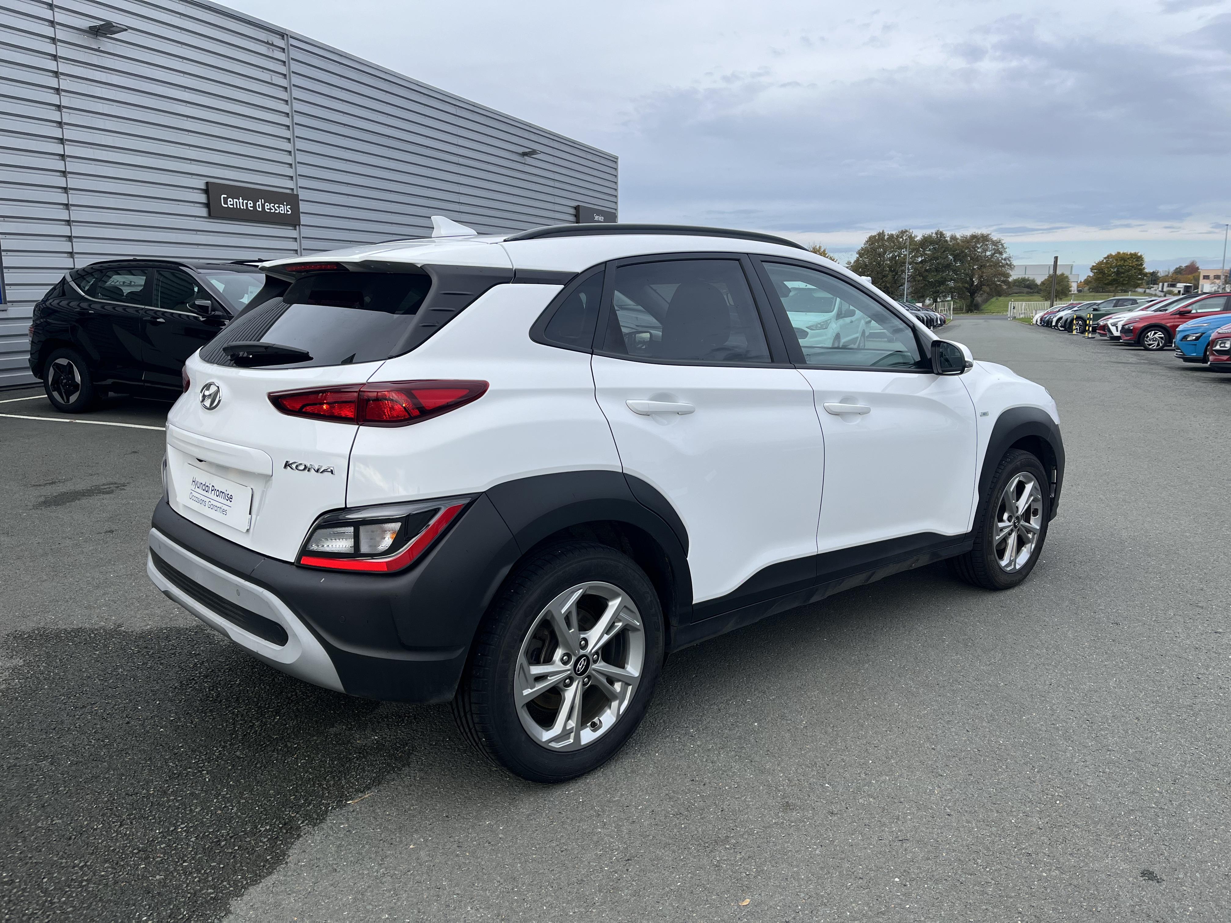 HYUNDAI Kona 1.6 CRDi 136 DCT-7 Hybrid 48V Intuitive - Véhicule Occasion Océane Auto