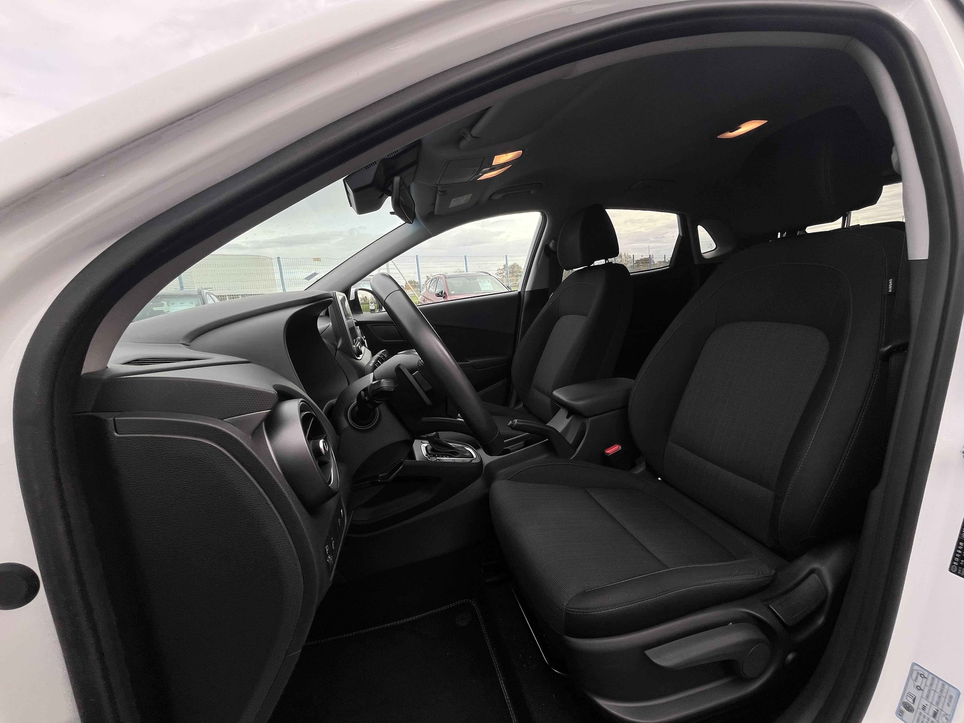 HYUNDAI Kona 1.6 CRDi 136 DCT-7 Hybrid 48V Intuitive - Véhicule Occasion Océane Auto